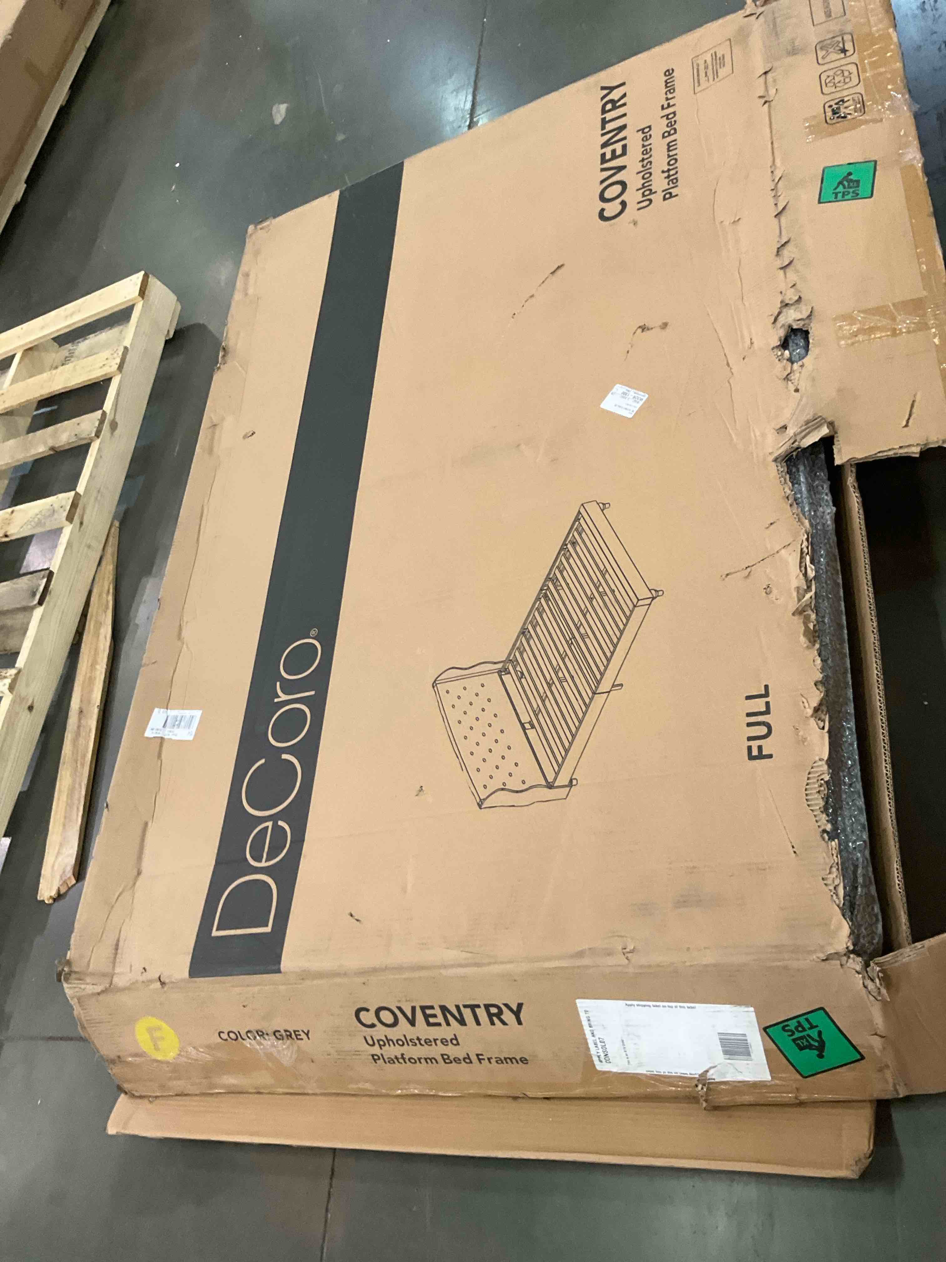 https://s3.amazonaws.com/lotting-images-prod/BargainHunt/BHL00082462_1708966482405.jpeg
