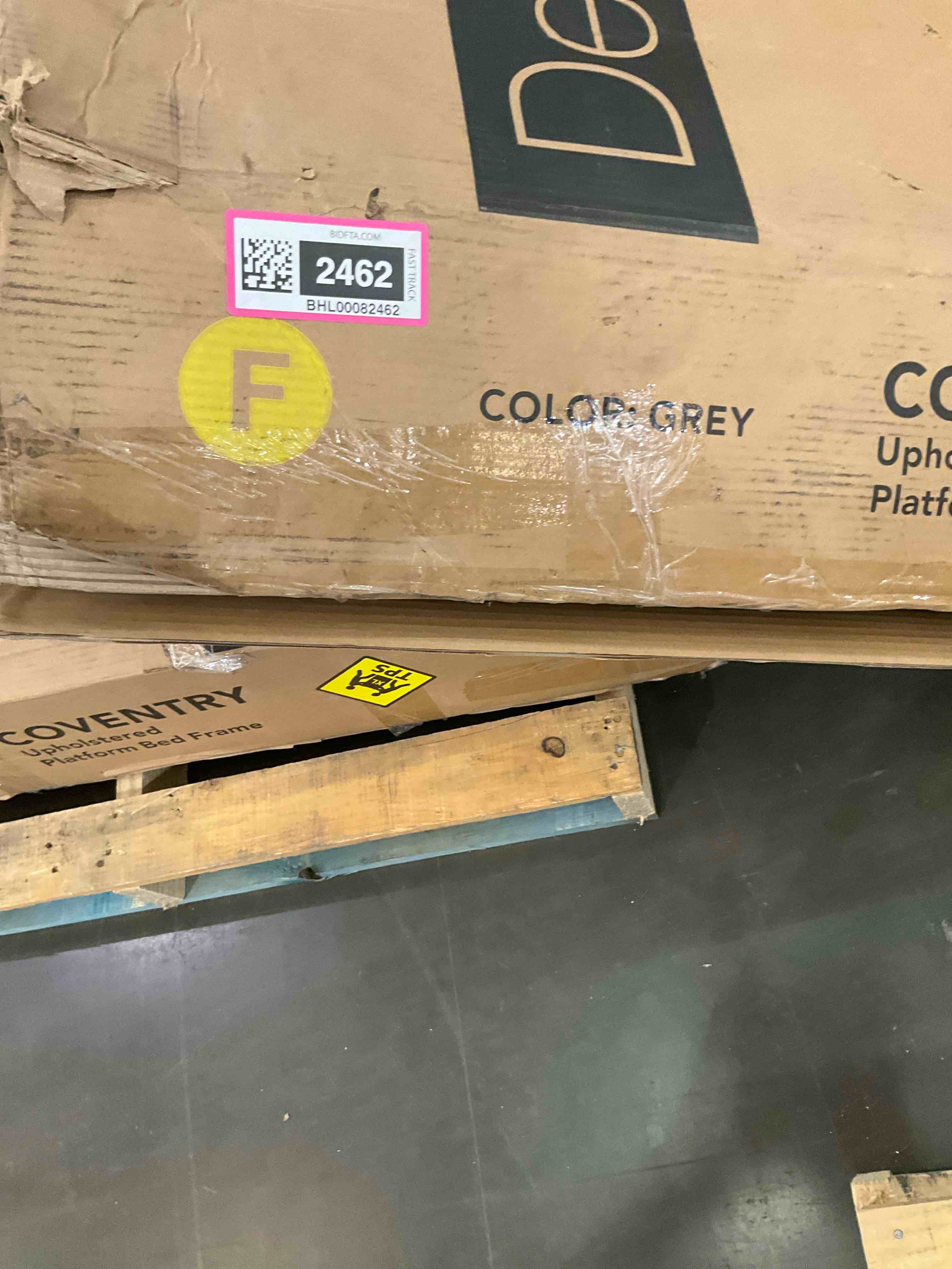 https://s3.amazonaws.com/lotting-images-prod/BargainHunt/BHL00082462_1708966553065.jpeg