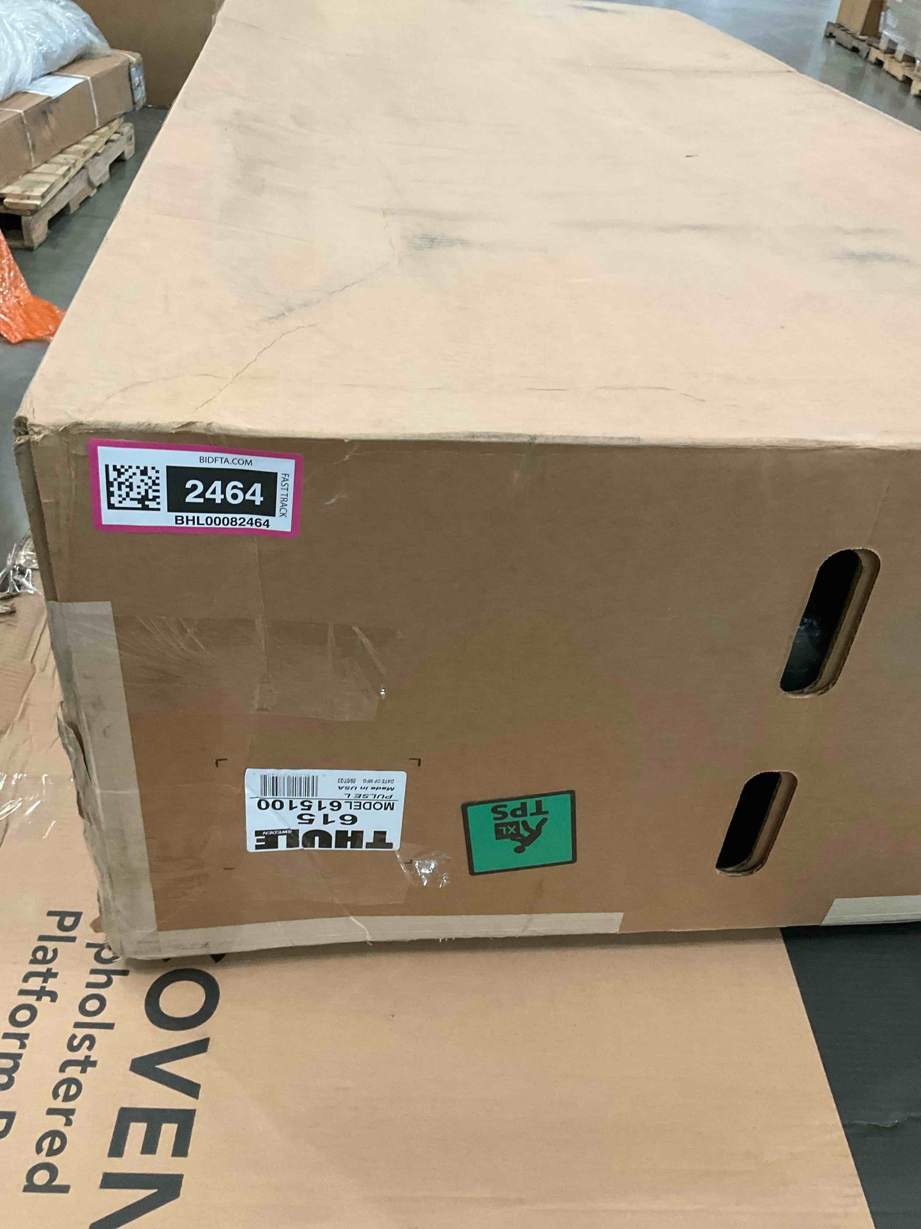 https://s3.amazonaws.com/lotting-images-prod/BargainHunt/BHL00082464_1708970204191.jpeg