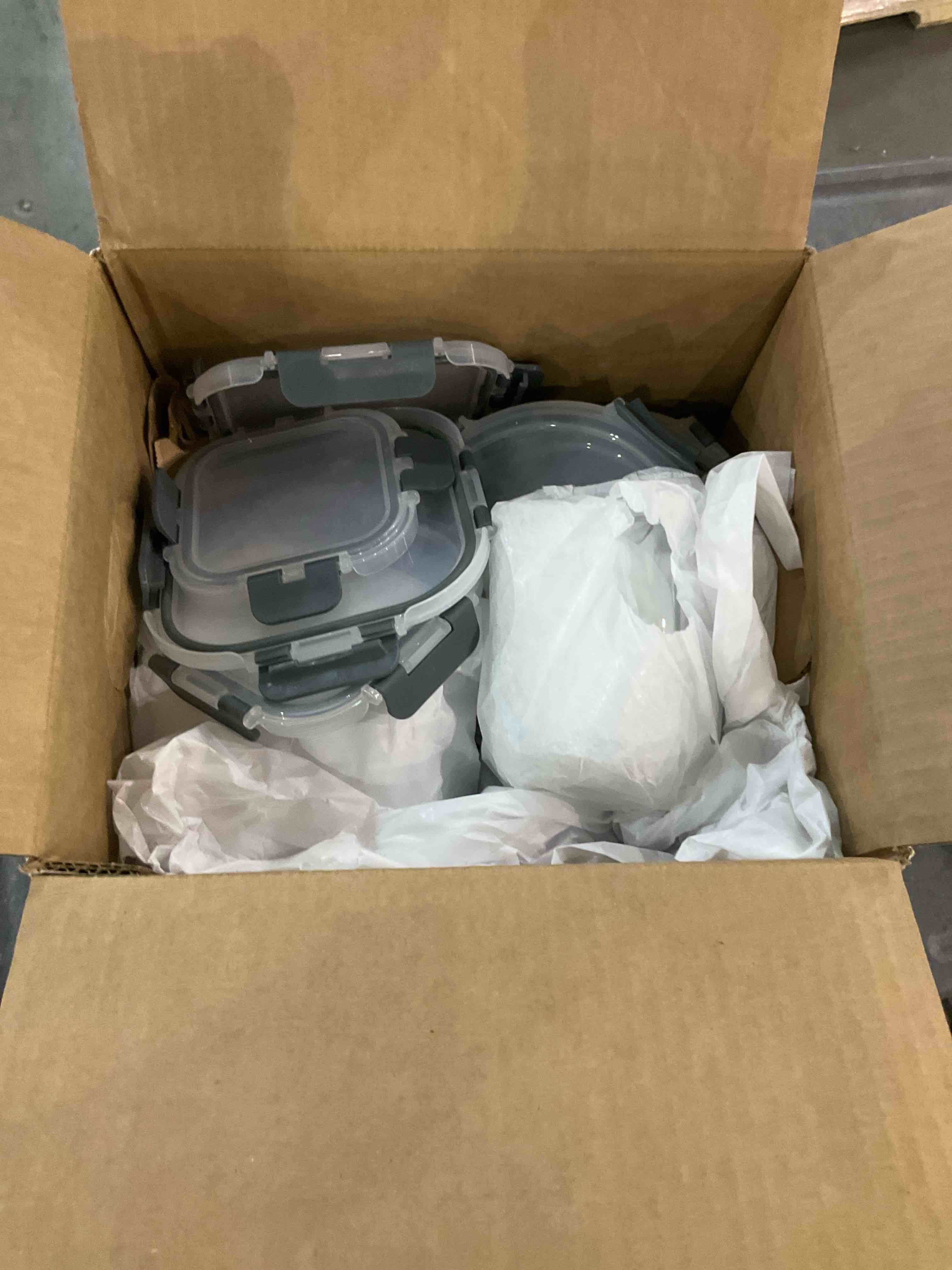 https://s3.amazonaws.com/lotting-images-prod/BargainHunt/BHL00082473_1709123614420.jpeg