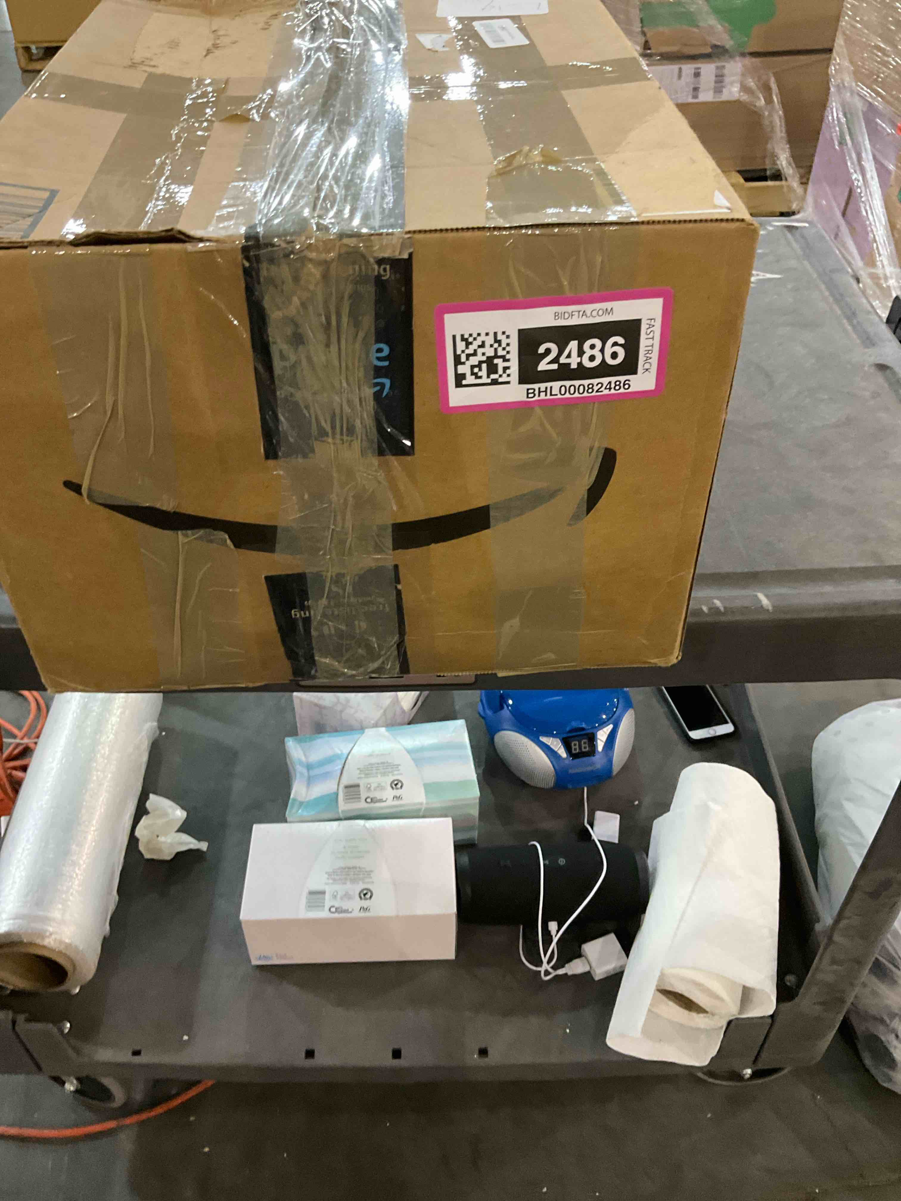 https://s3.amazonaws.com/lotting-images-prod/BargainHunt/BHL00082486_1709126472612.jpeg