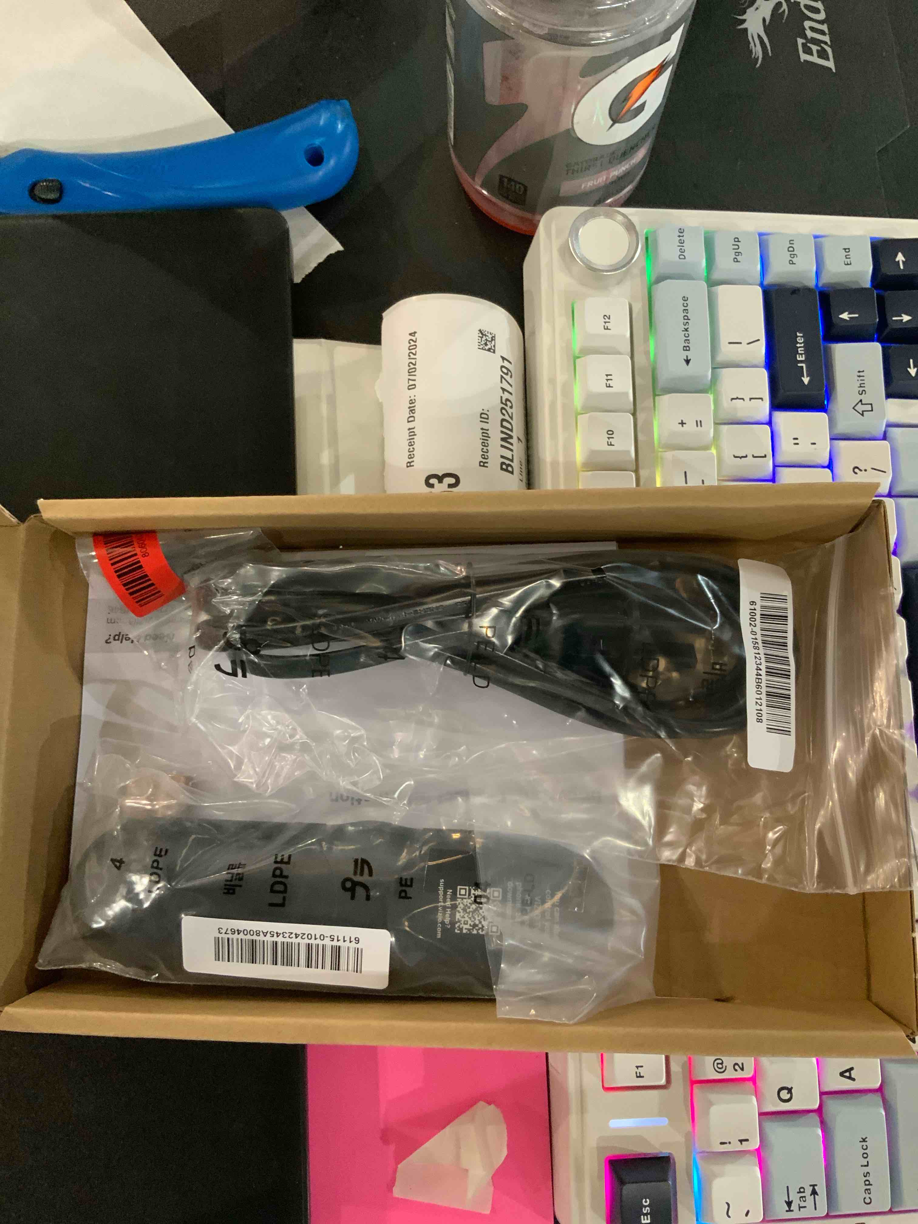 https://s3.amazonaws.com/lotting-images-prod/BargainHunt/BHL00082661_1720008893336.jpeg