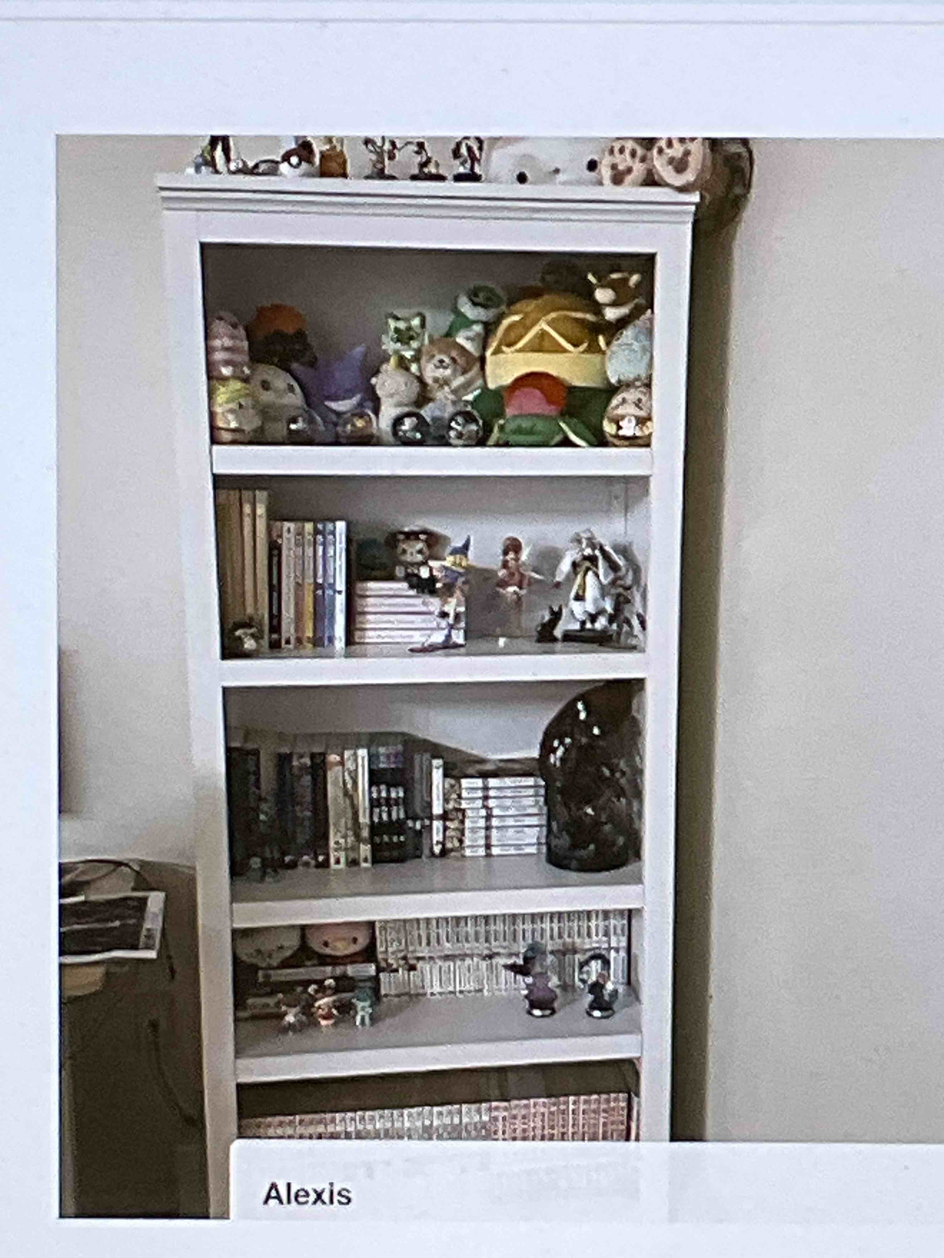 https://s3.amazonaws.com/lotting-images-prod/BargainHunt/BHL00082914_1720628789247.jpeg