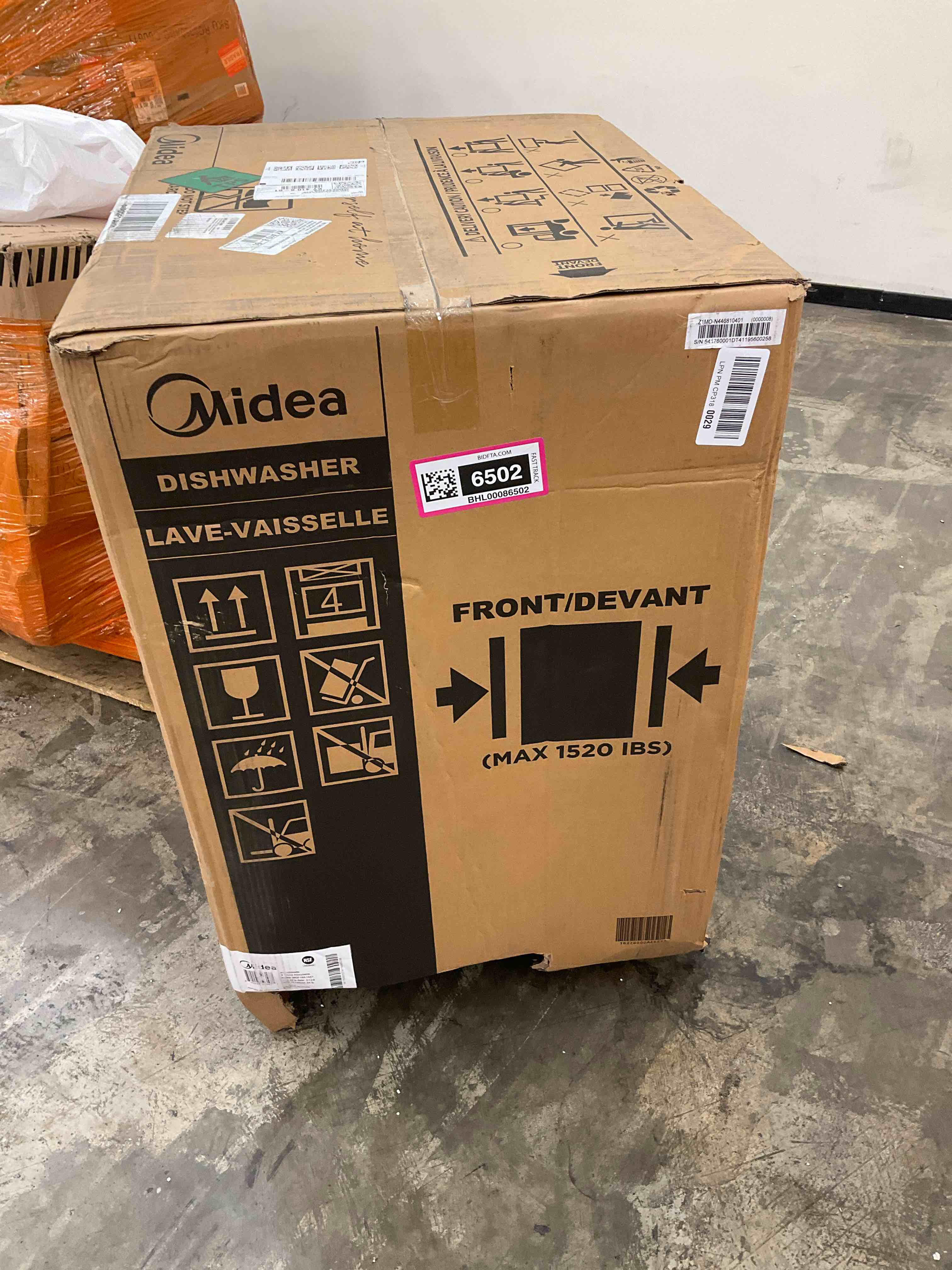 https://s3.amazonaws.com/lotting-images-prod/BargainHunt/BHL00086502_1716316207132.jpeg