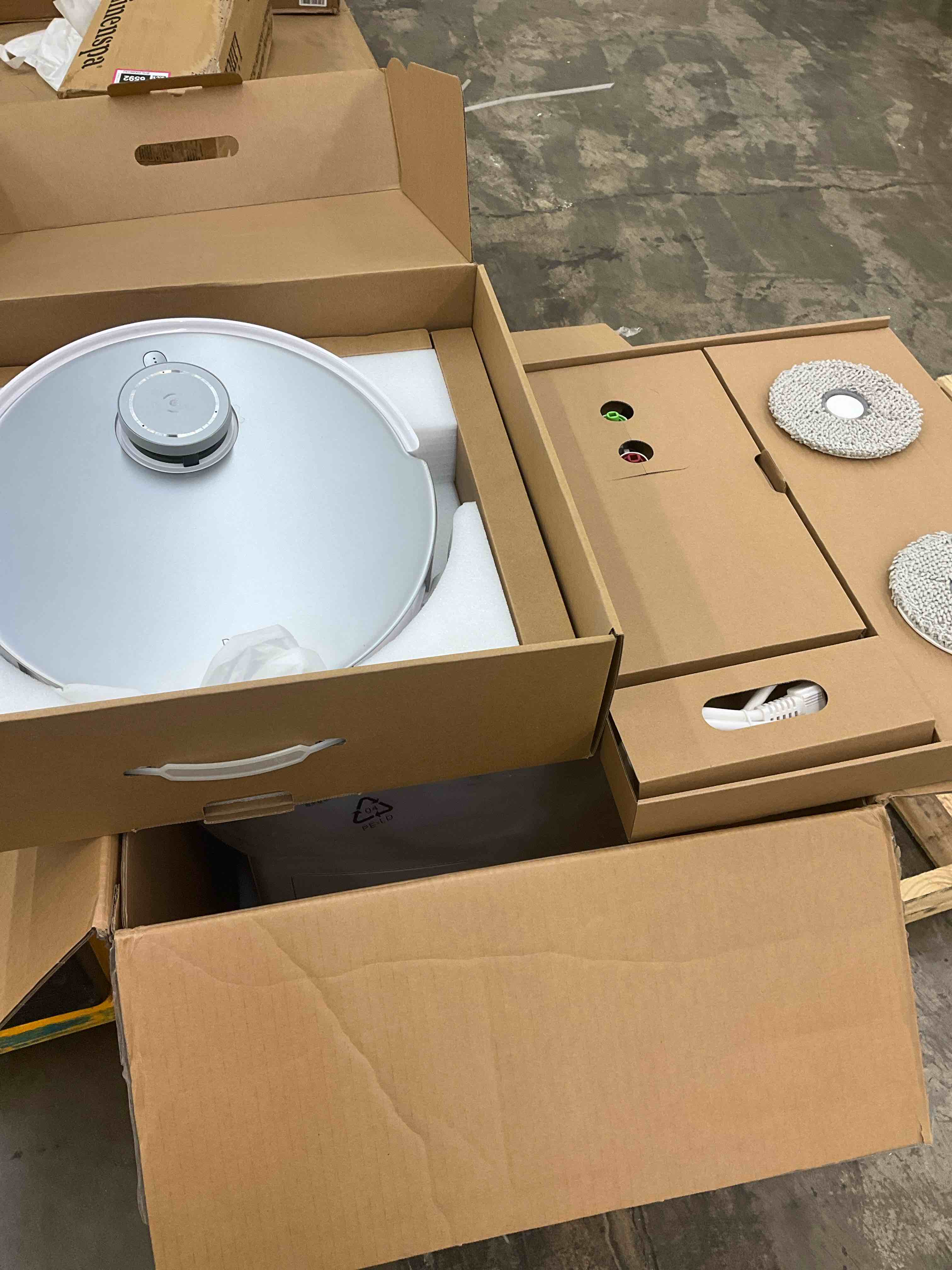 https://s3.amazonaws.com/lotting-images-prod/BargainHunt/BHL00086551_1716998012301.jpeg