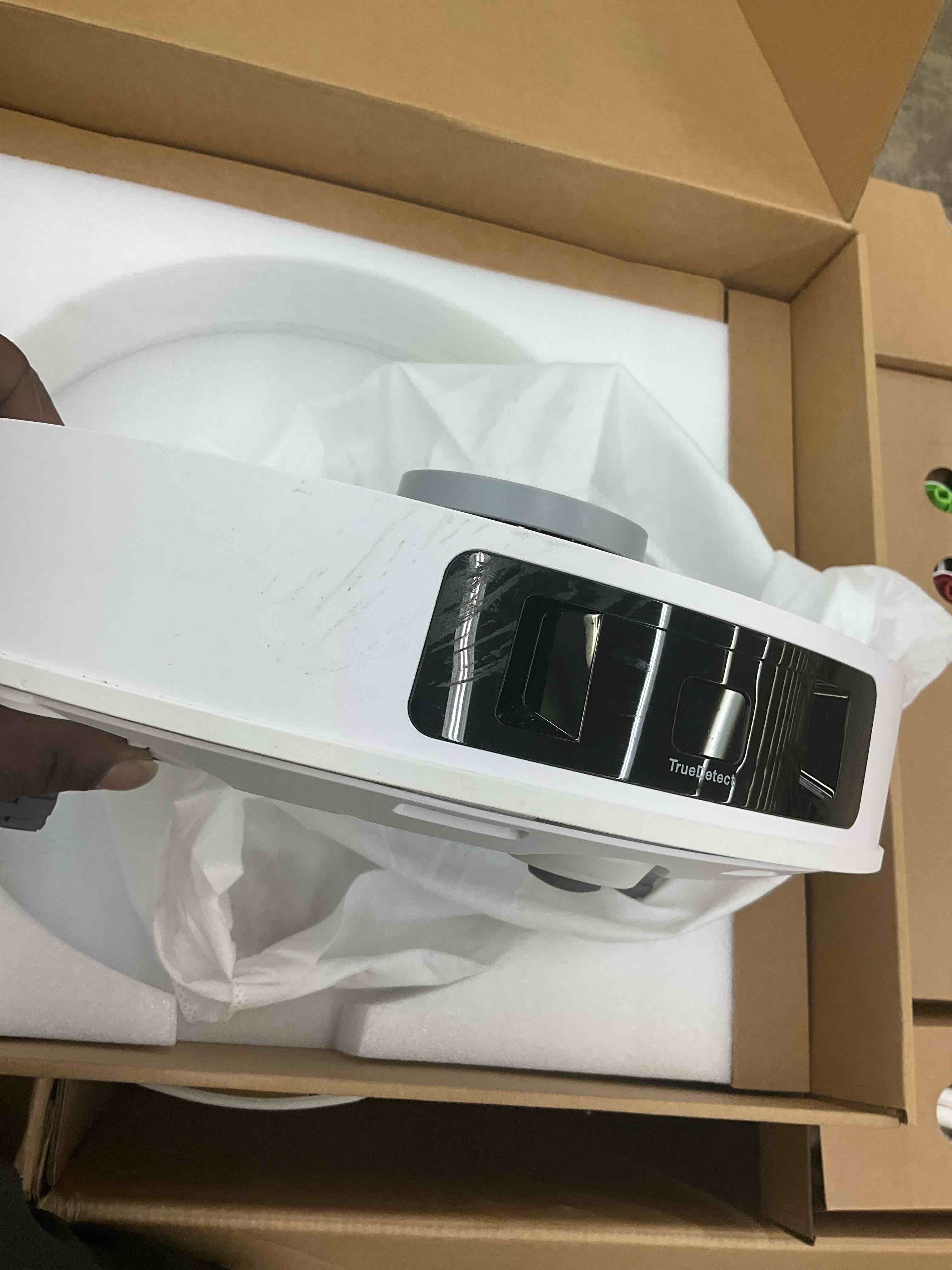 https://s3.amazonaws.com/lotting-images-prod/BargainHunt/BHL00086551_1716998043362.jpeg