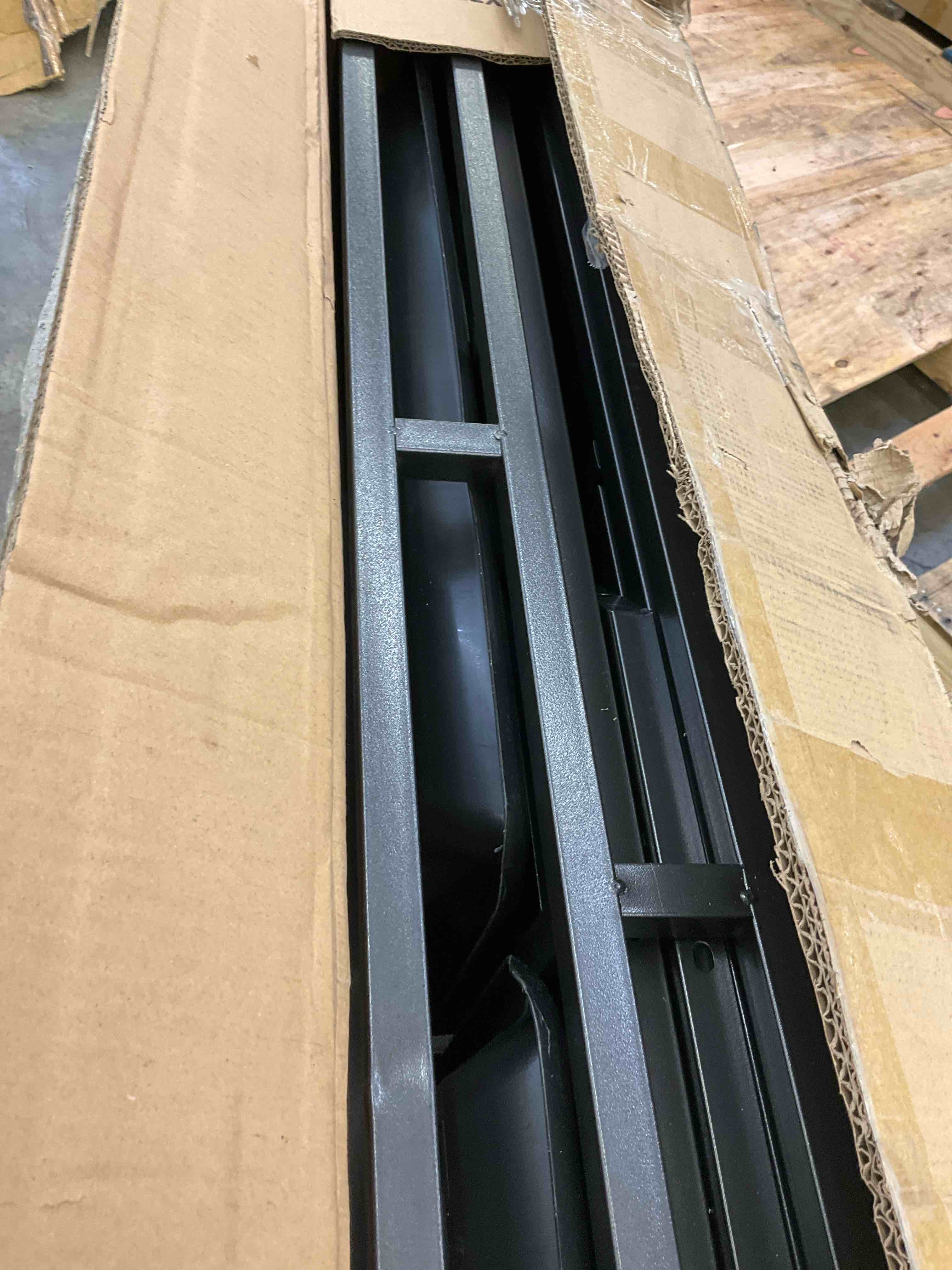 https://s3.amazonaws.com/lotting-images-prod/BargainHunt/BHL00086934_1722451243304.jpeg
