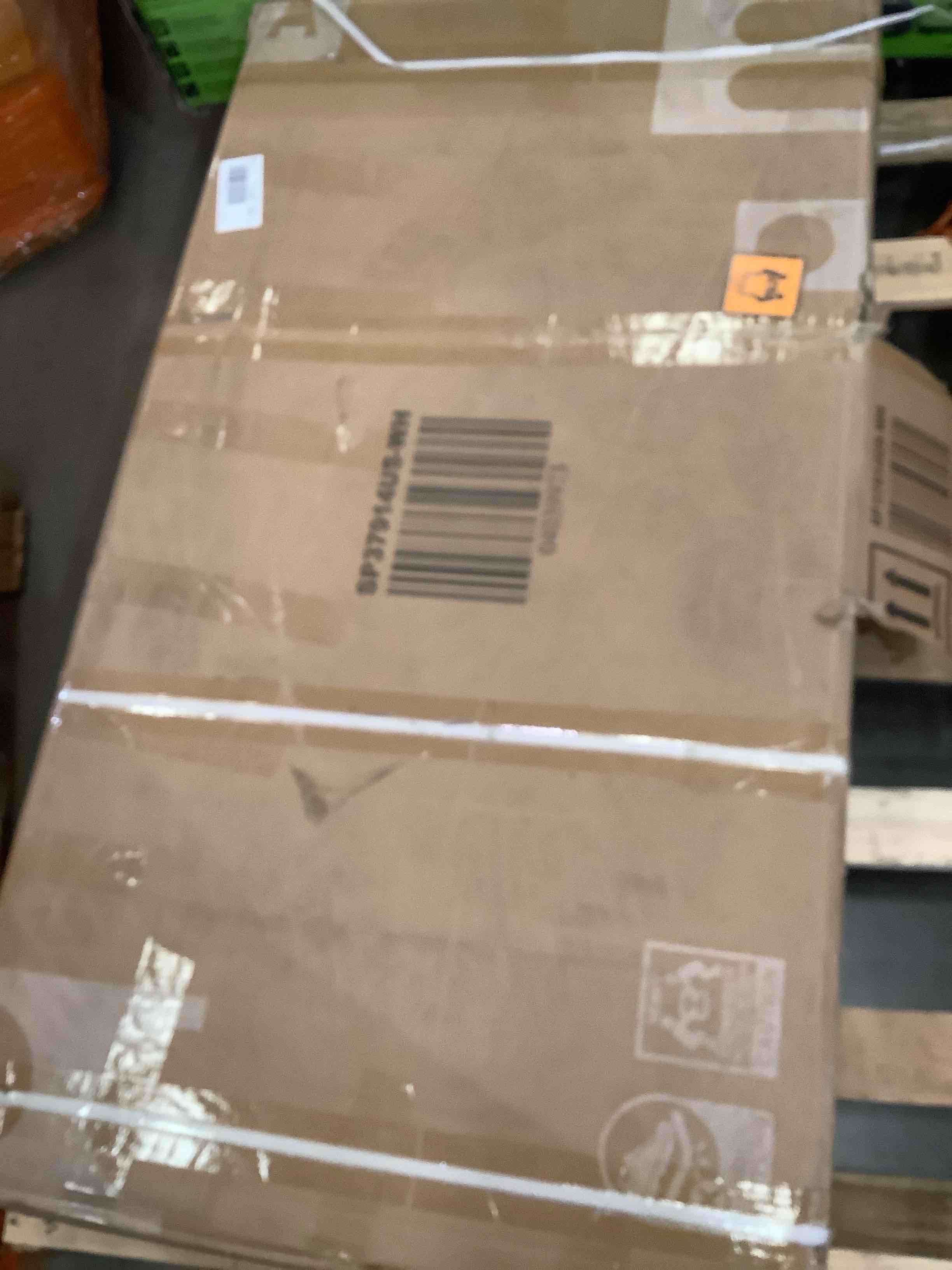 https://s3.amazonaws.com/lotting-images-prod/BargainHunt/BHL00087138_1716996060050.jpeg