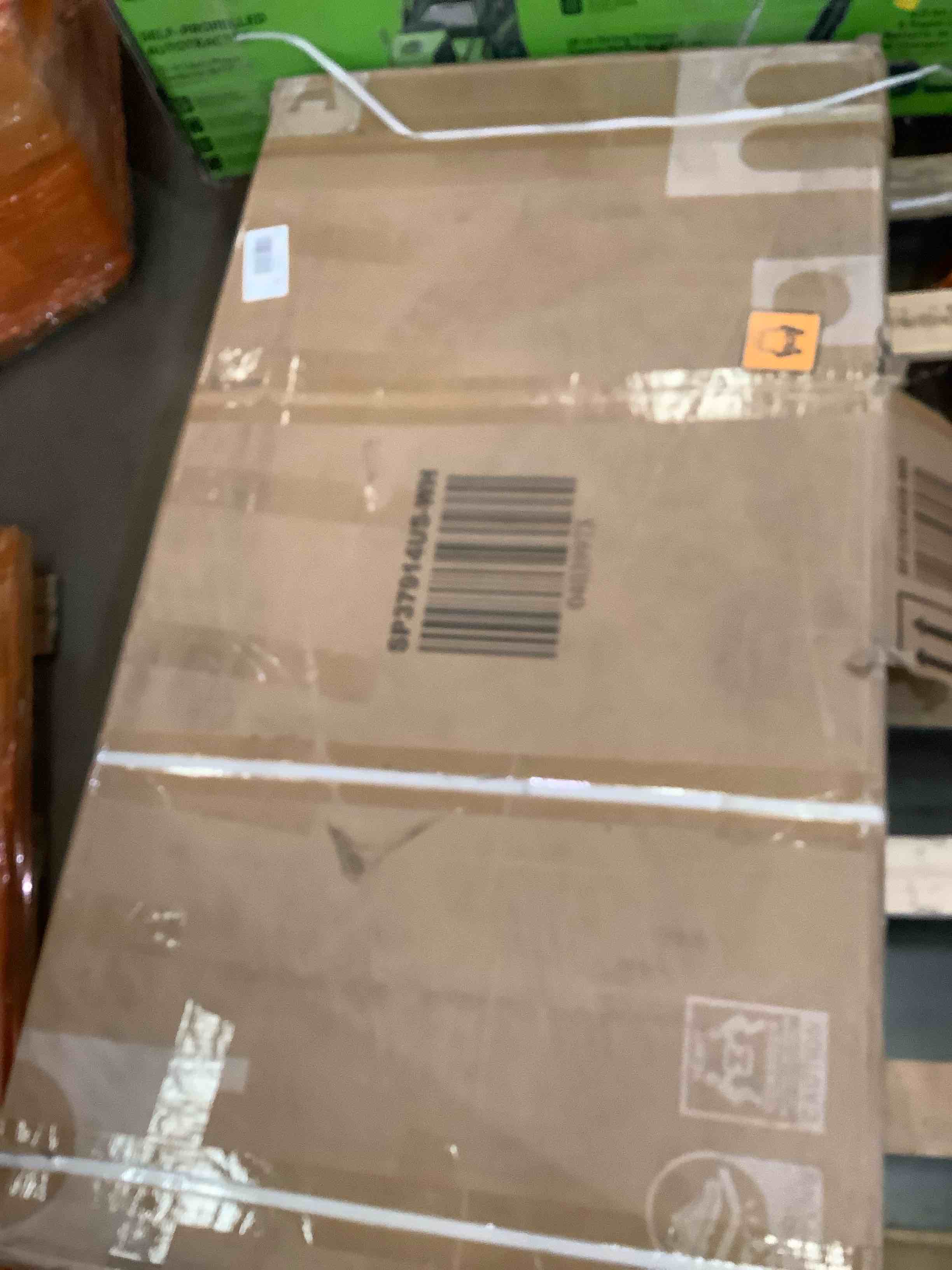https://s3.amazonaws.com/lotting-images-prod/BargainHunt/BHL00087138_1716996061124.jpeg