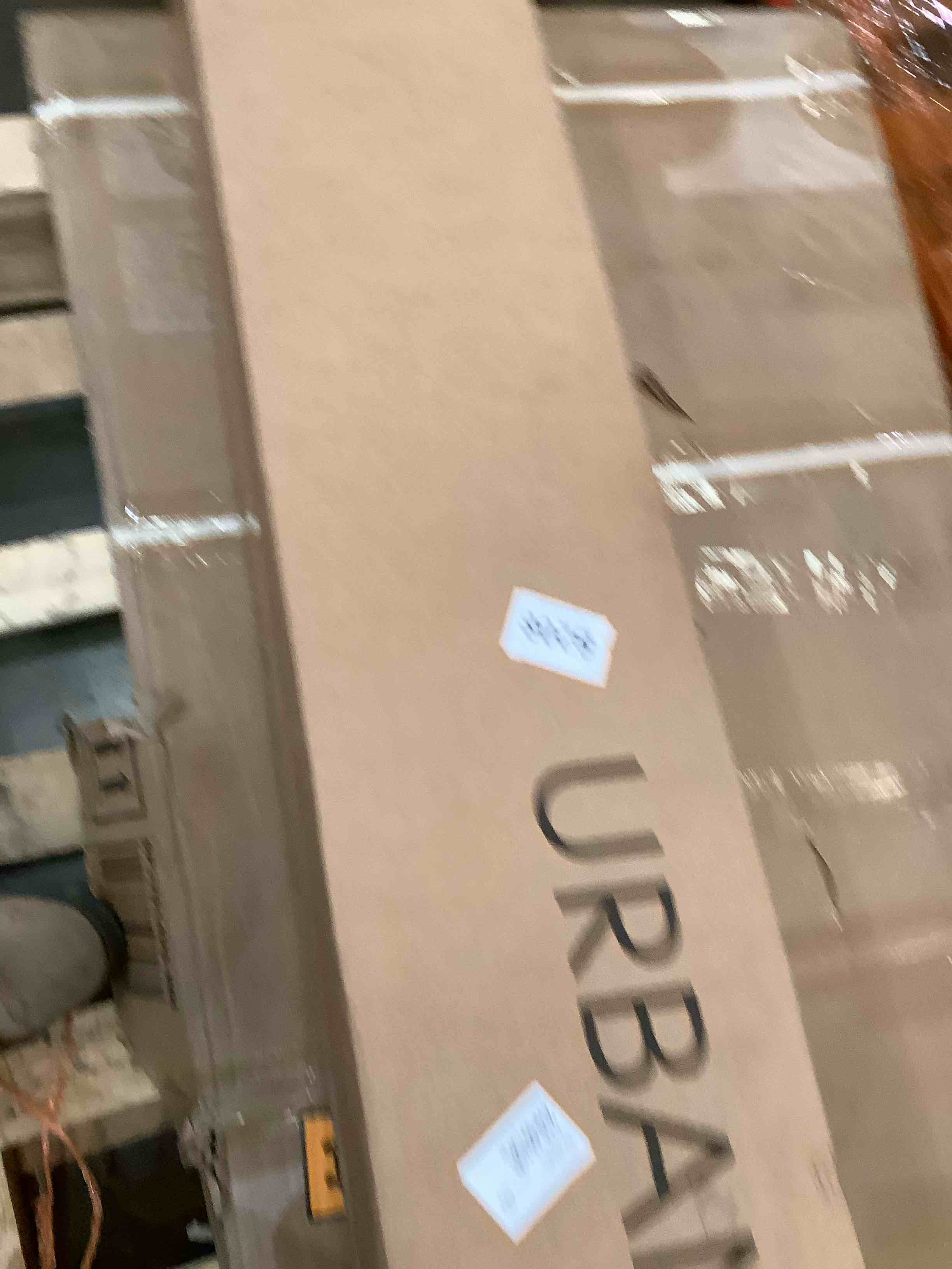 https://s3.amazonaws.com/lotting-images-prod/BargainHunt/BHL00087139_1716996371777.jpeg