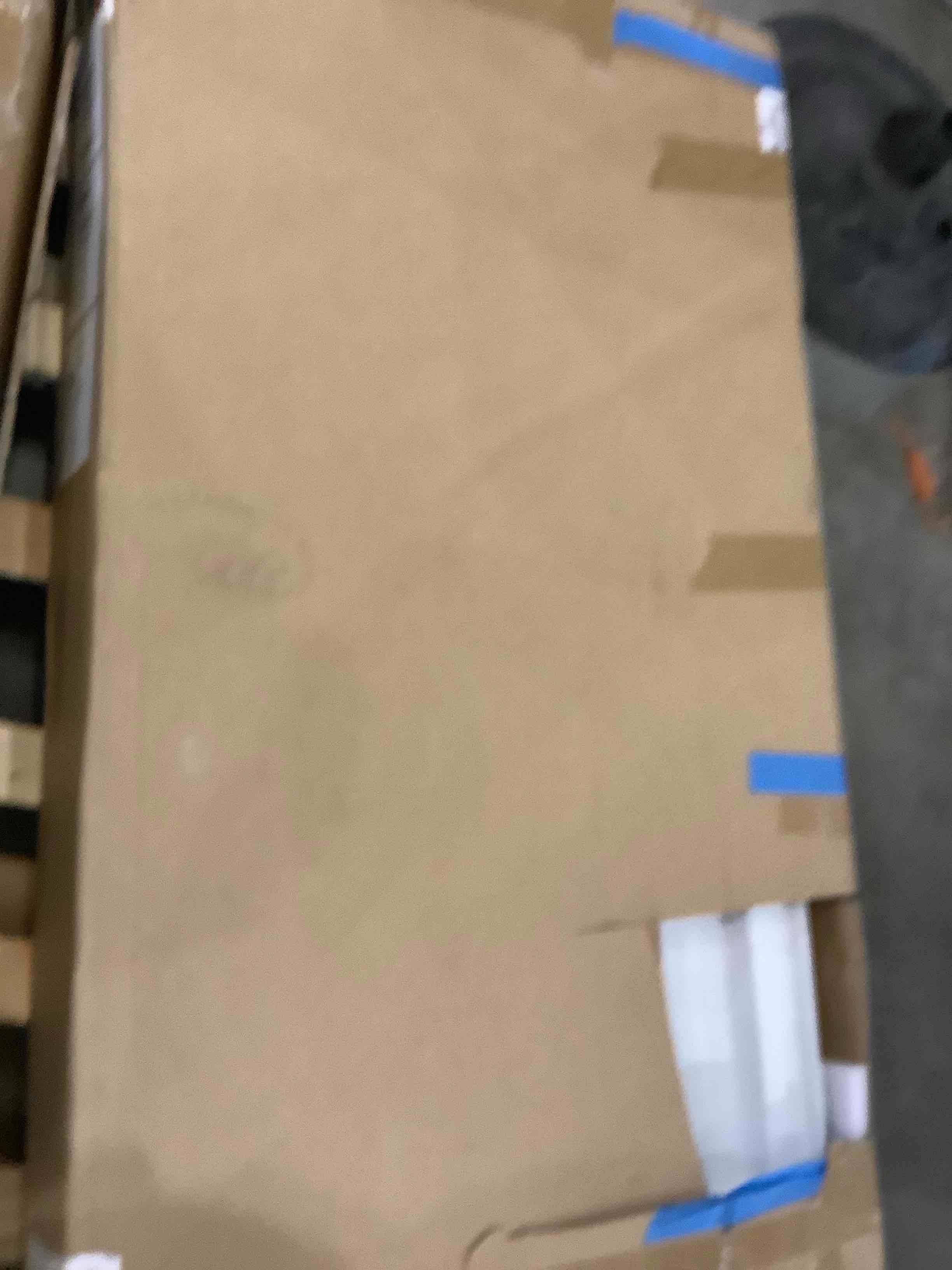 https://s3.amazonaws.com/lotting-images-prod/BargainHunt/BHL00087194_1717417983418.jpeg