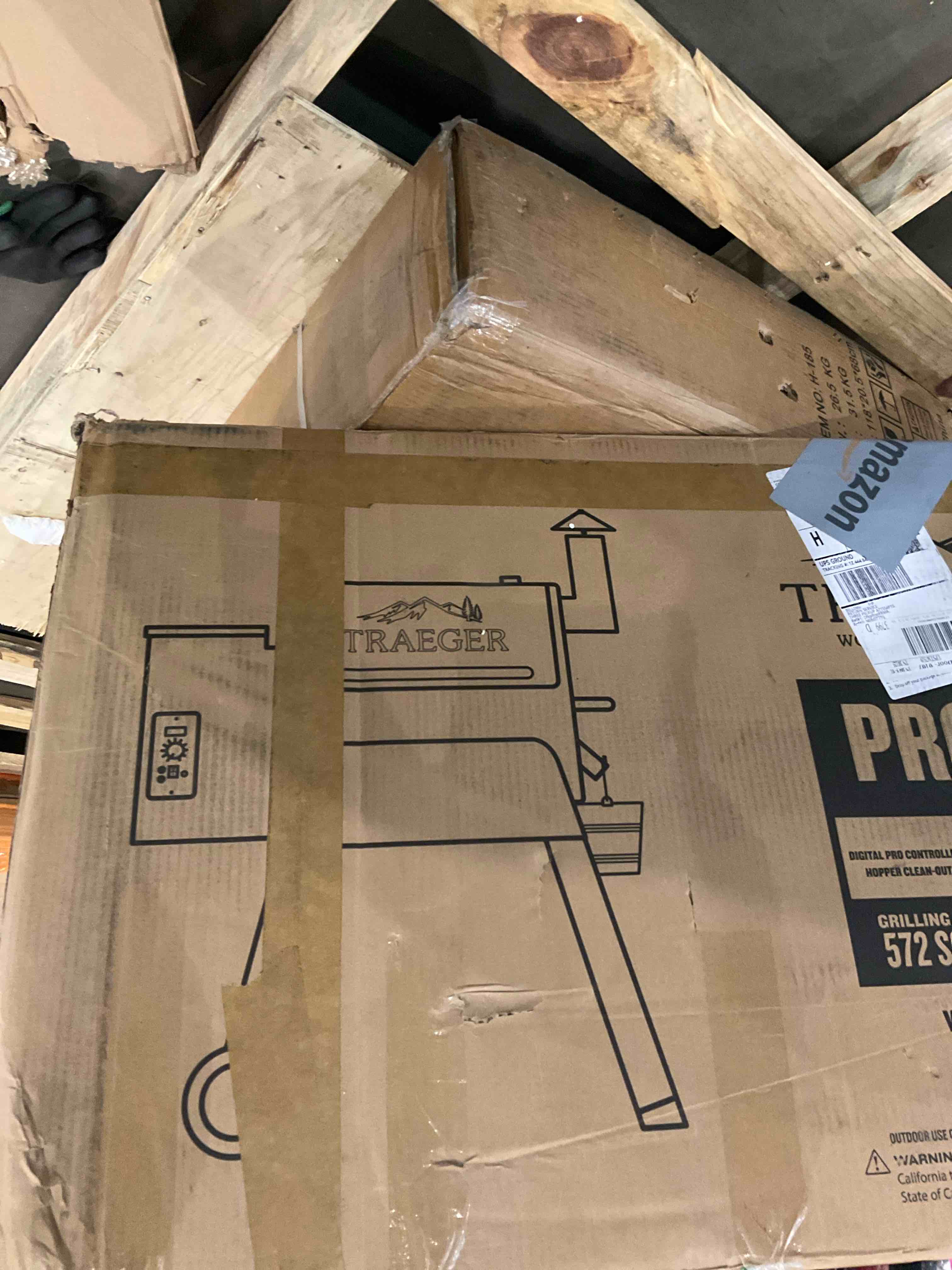 https://s3.amazonaws.com/lotting-images-prod/BargainHunt/BHL00087197_1717501679305.jpeg