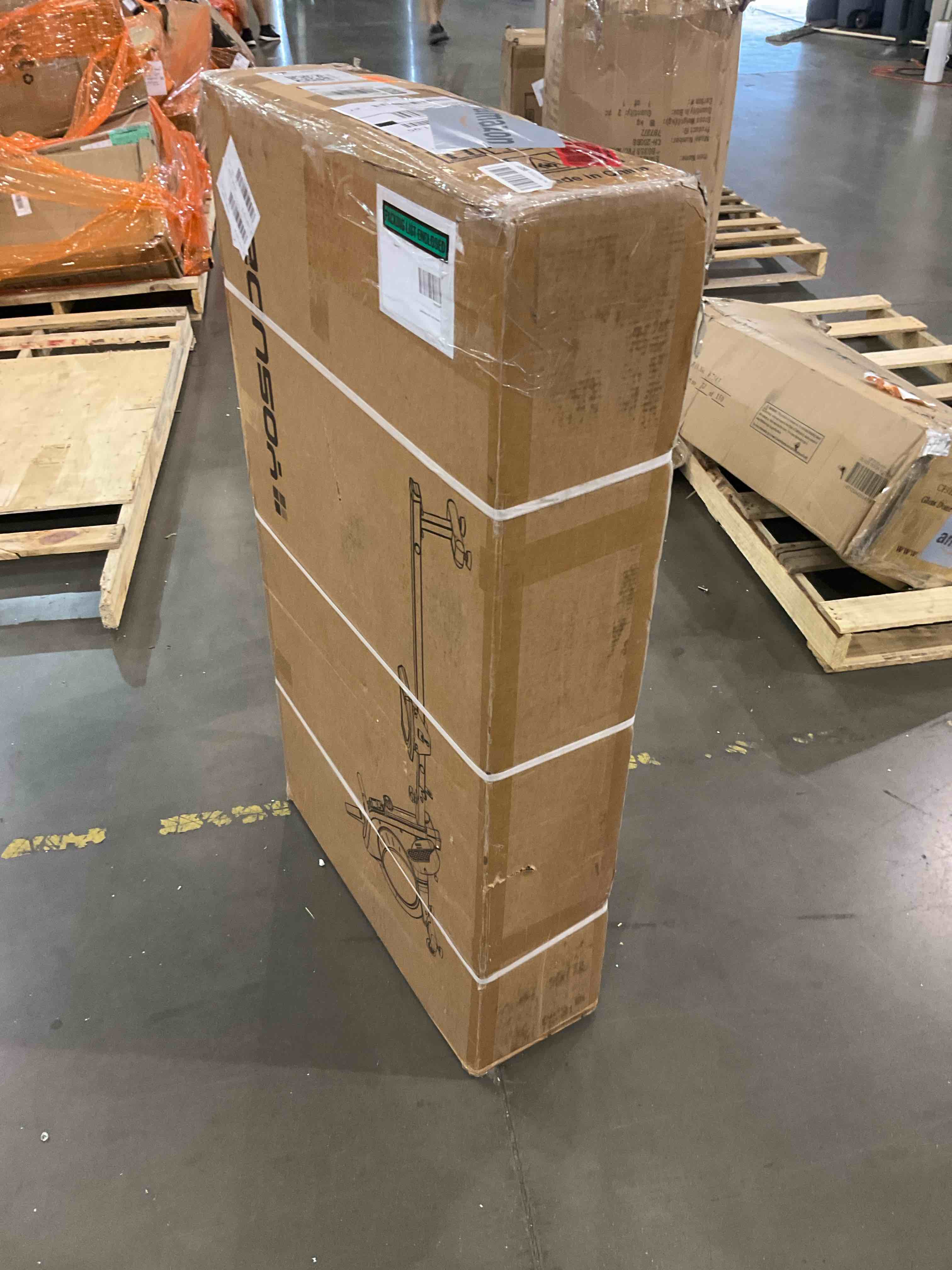 https://s3.amazonaws.com/lotting-images-prod/BargainHunt/BHL00087198_1717502703096.jpeg