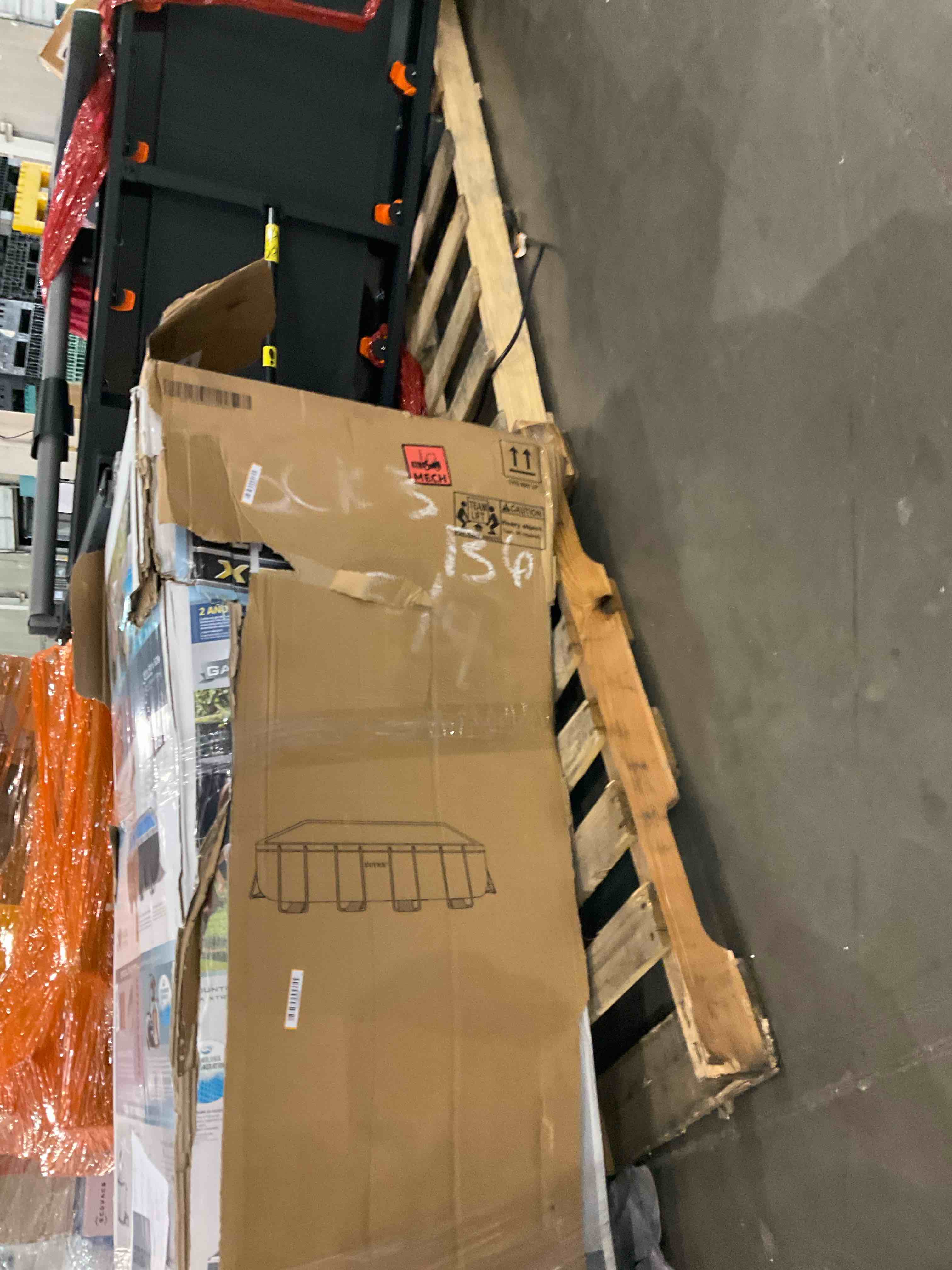 https://s3.amazonaws.com/lotting-images-prod/BargainHunt/BHL00087321_1718105010812.jpeg