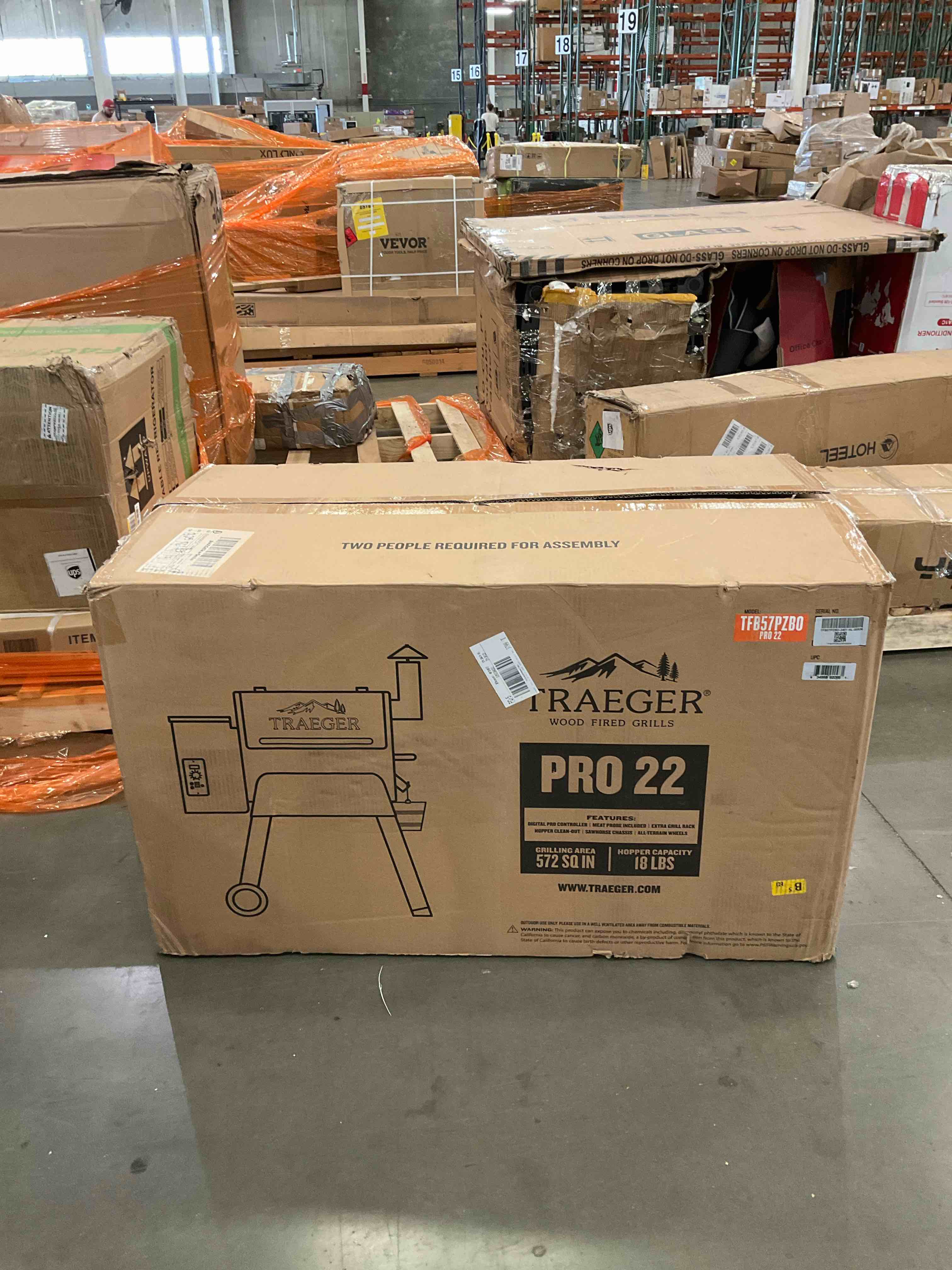 https://s3.amazonaws.com/lotting-images-prod/BargainHunt/BHL00087450_1718898496328.jpeg