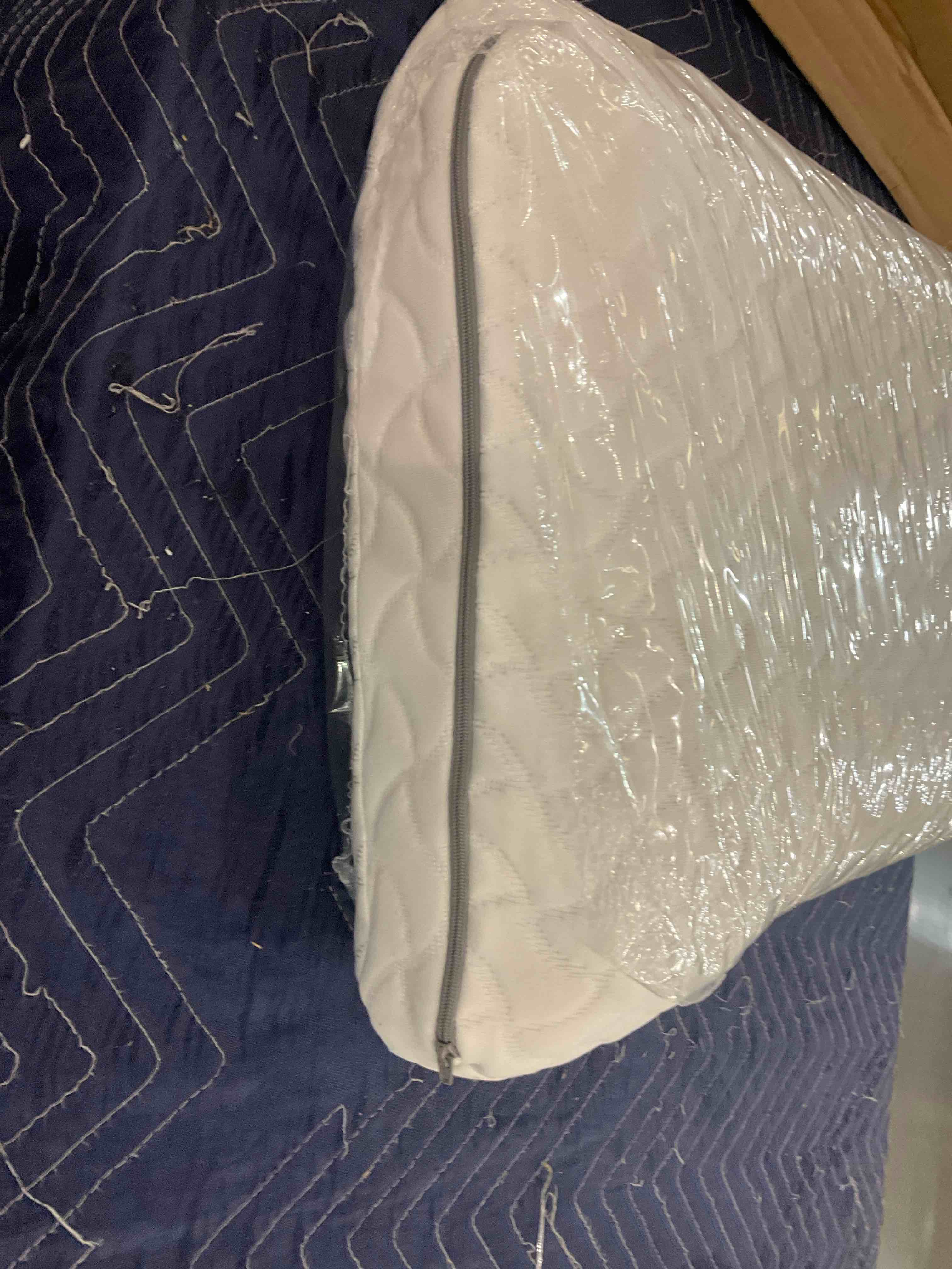 https://s3.amazonaws.com/lotting-images-prod/BargainHunt/BHL00087851_1706797331994.jpeg