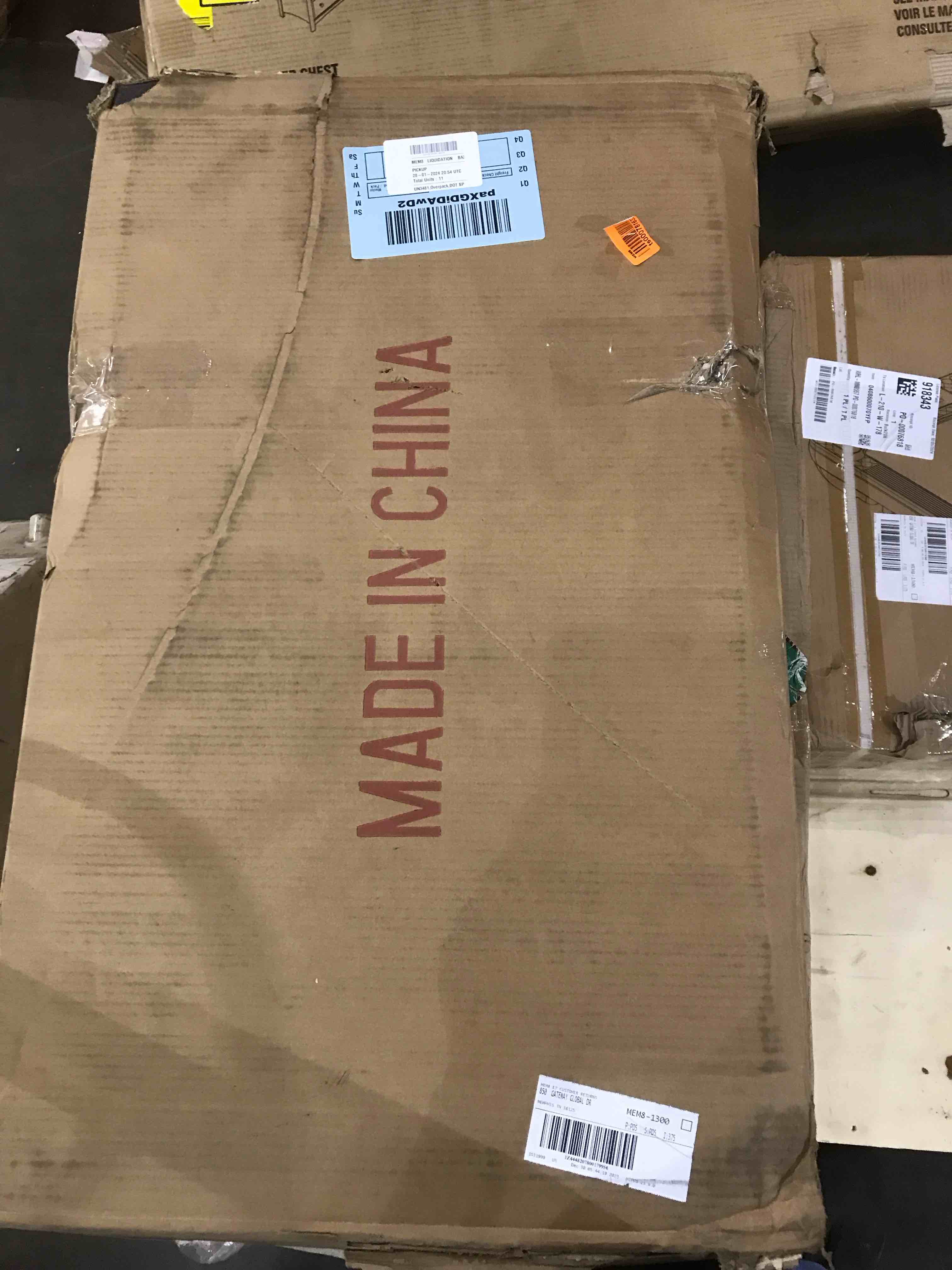 https://s3.amazonaws.com/lotting-images-prod/BargainHunt/BHL00087979_1707490596367.jpeg