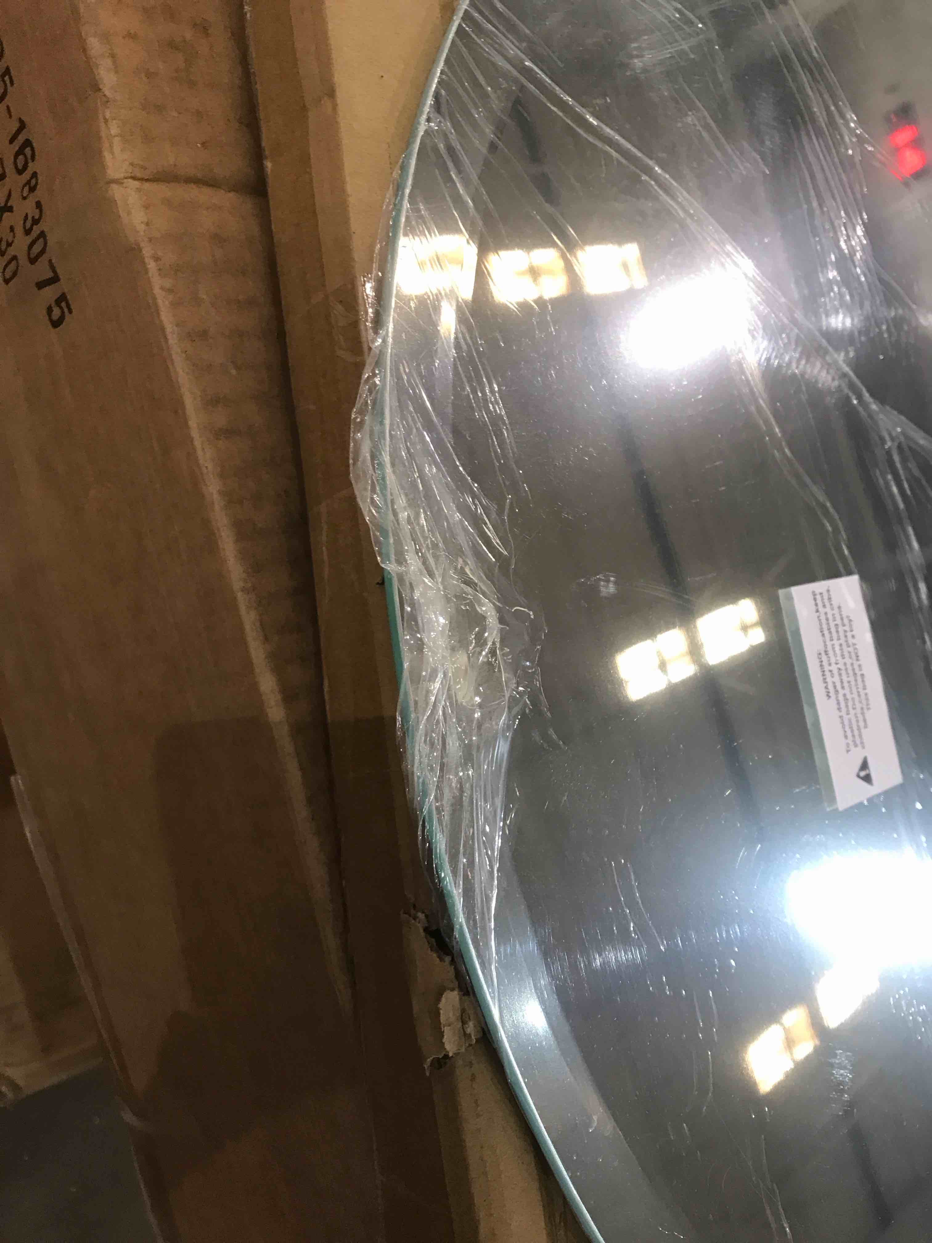 https://s3.amazonaws.com/lotting-images-prod/BargainHunt/BHL00087982_1707493281706.jpeg