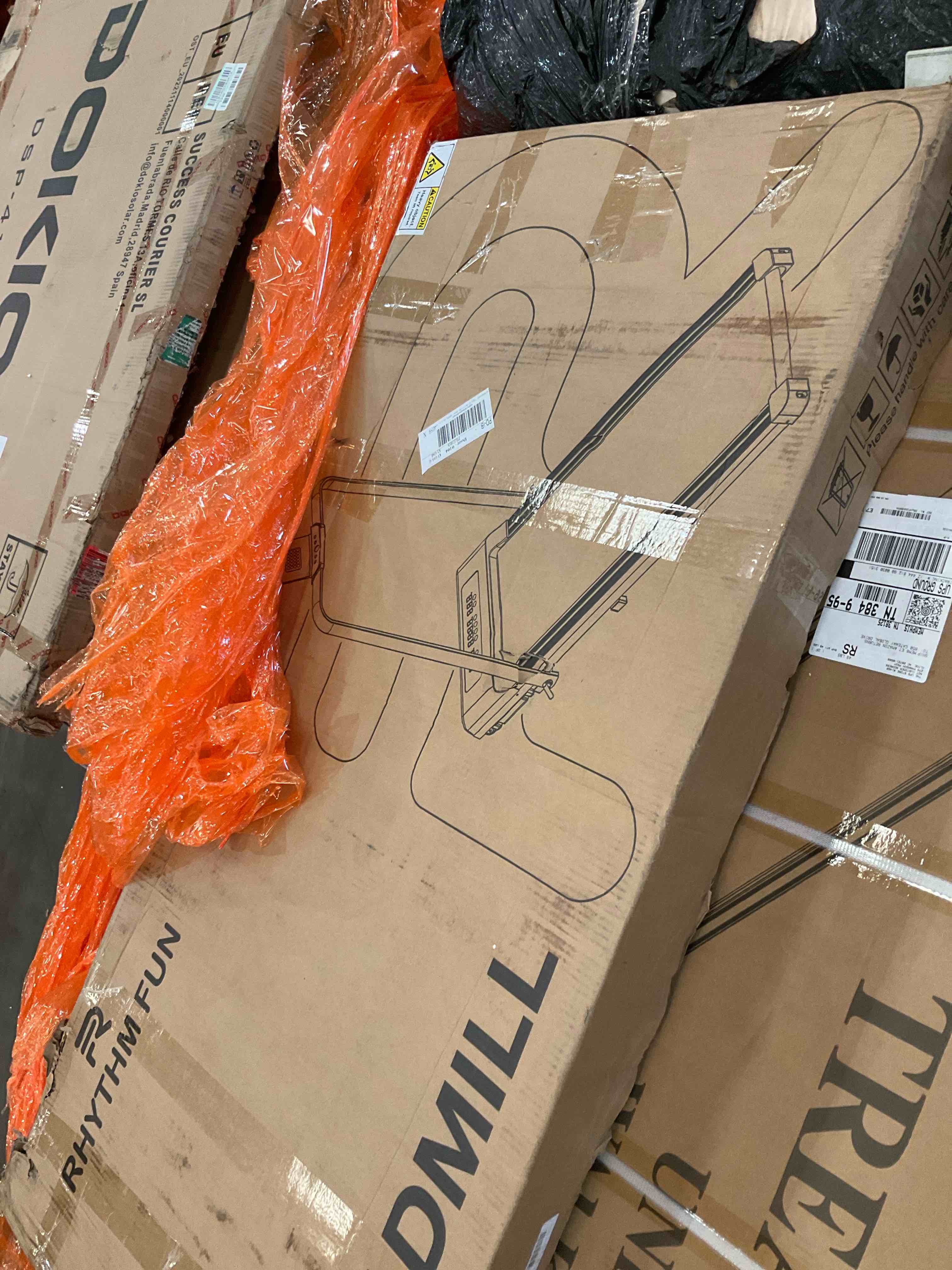 https://s3.amazonaws.com/lotting-images-prod/BargainHunt/BHL00089618_1721840799384.jpeg