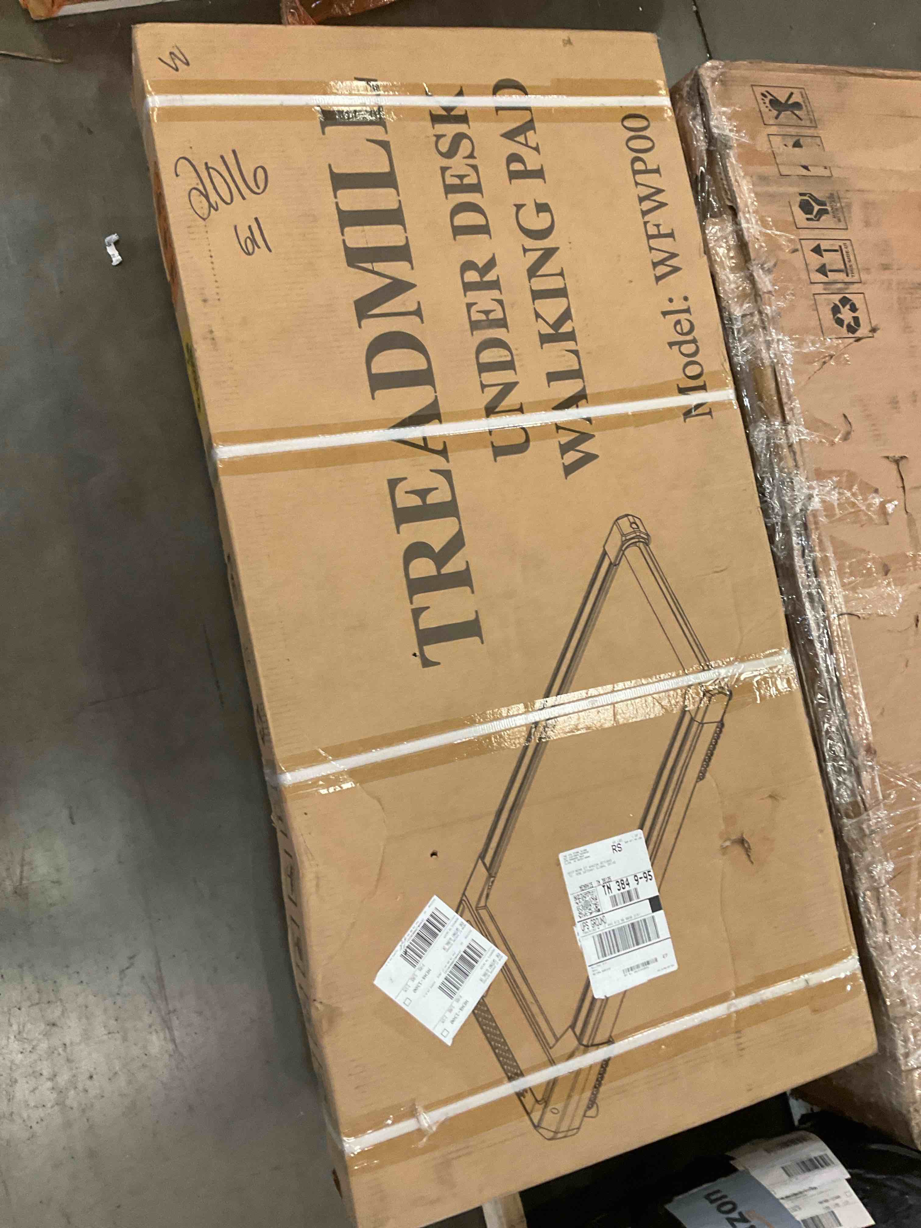 https://s3.amazonaws.com/lotting-images-prod/BargainHunt/BHL00089683_1721840896601.jpeg