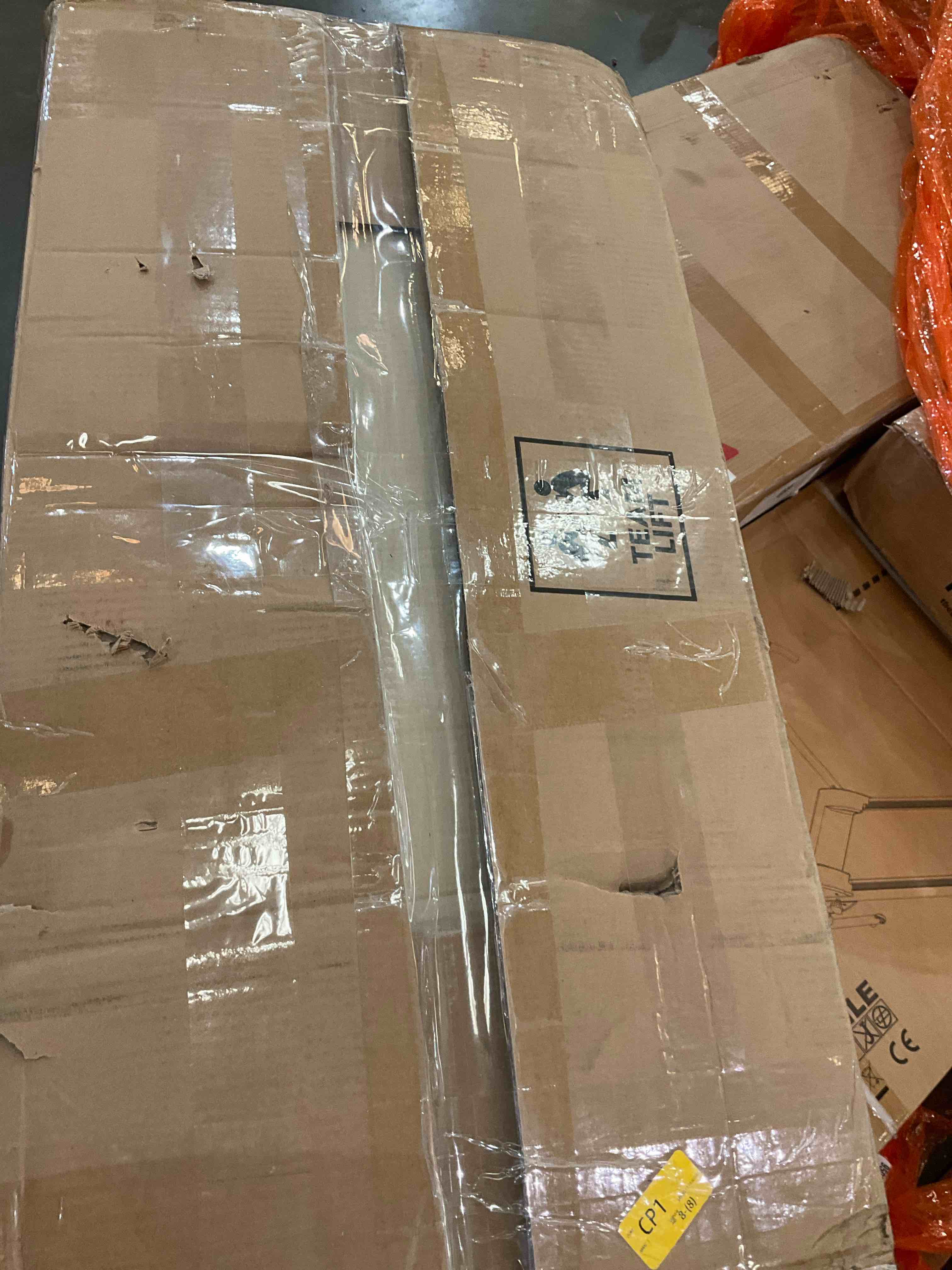 https://s3.amazonaws.com/lotting-images-prod/BargainHunt/BHL00100222_1708538057517.jpeg