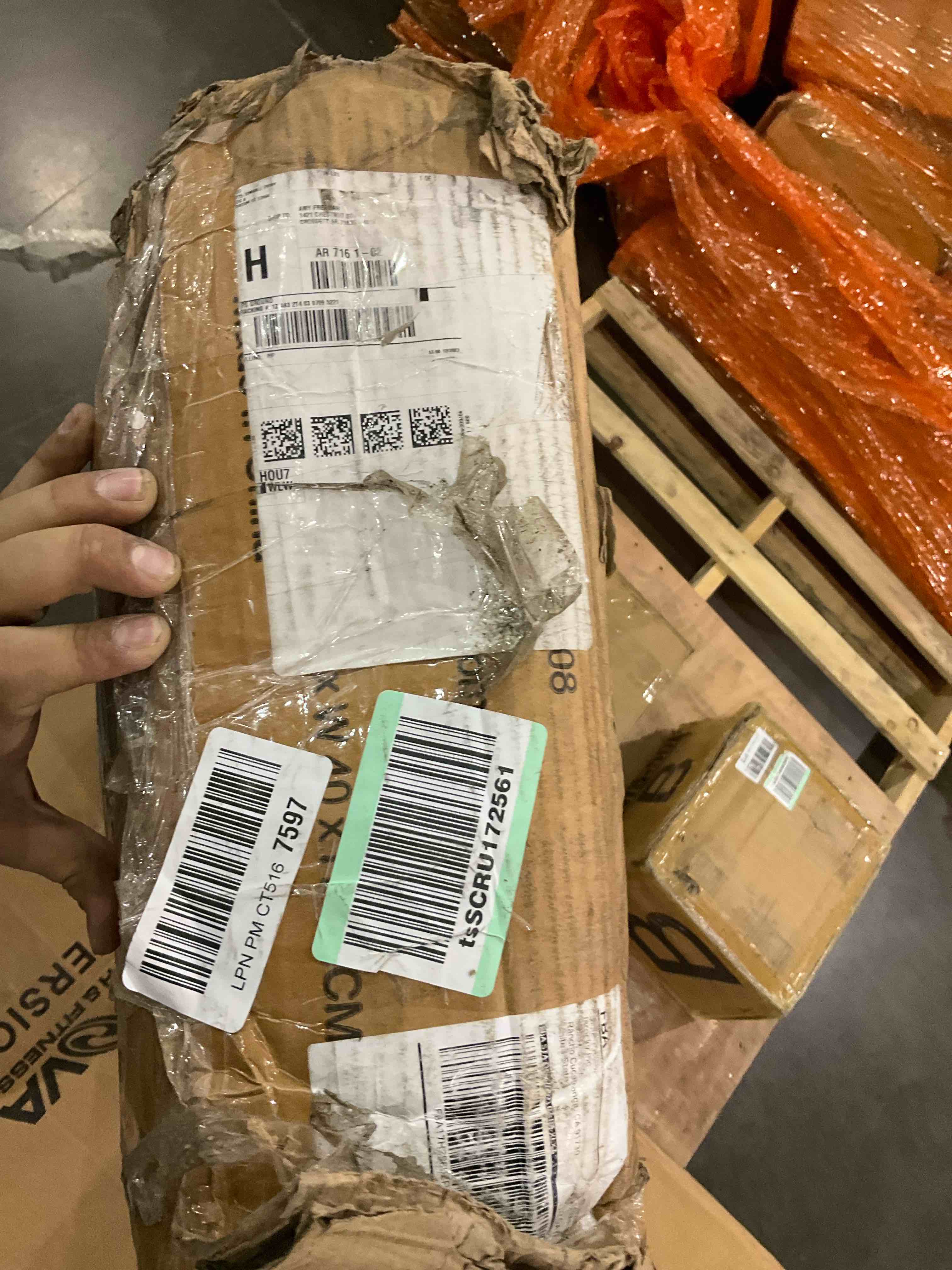 https://s3.amazonaws.com/lotting-images-prod/BargainHunt/BHL00100250_1708607856626.jpeg