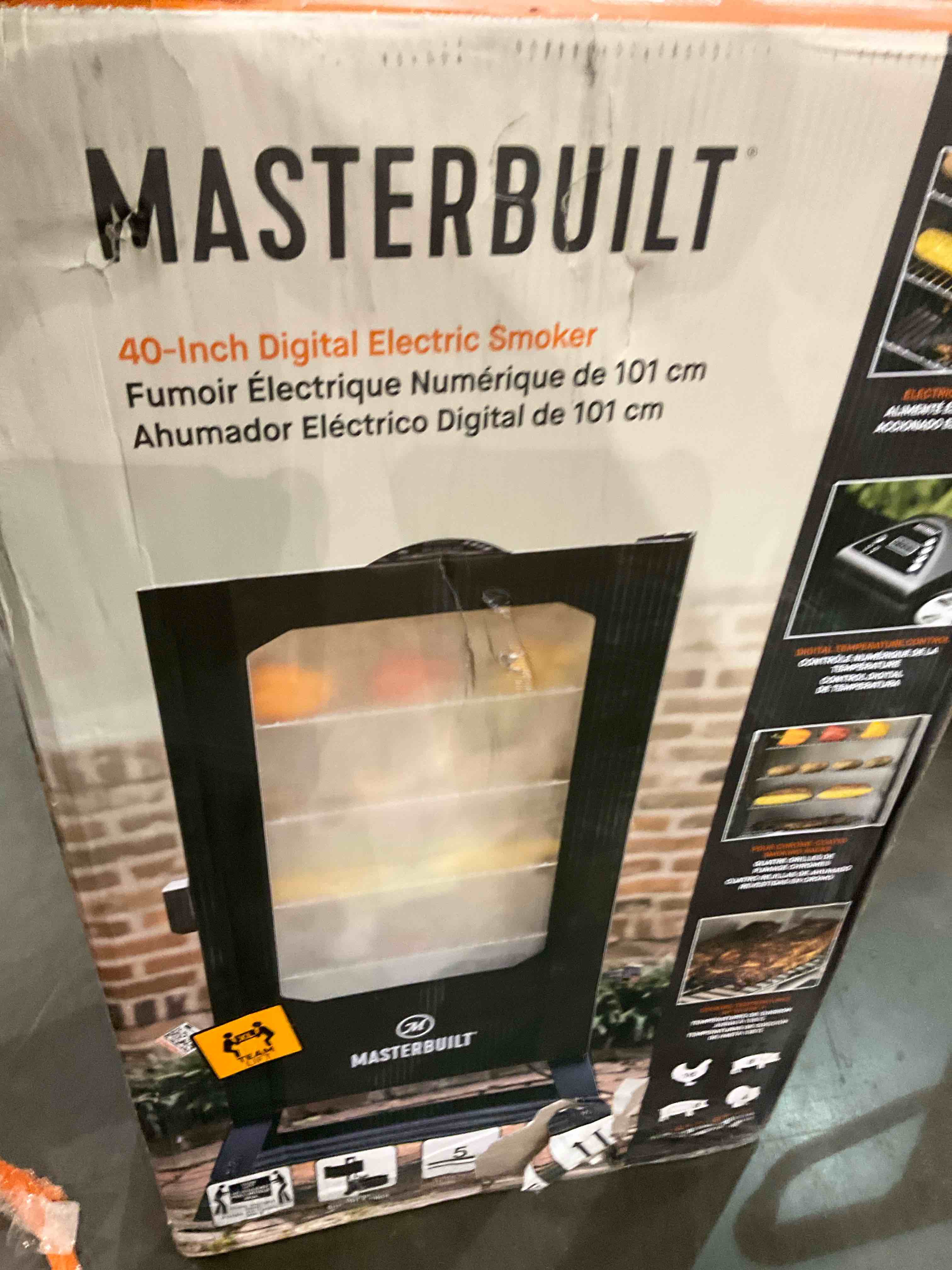 https://s3.amazonaws.com/lotting-images-prod/BargainHunt/BHL00100255_1708608988804.jpeg