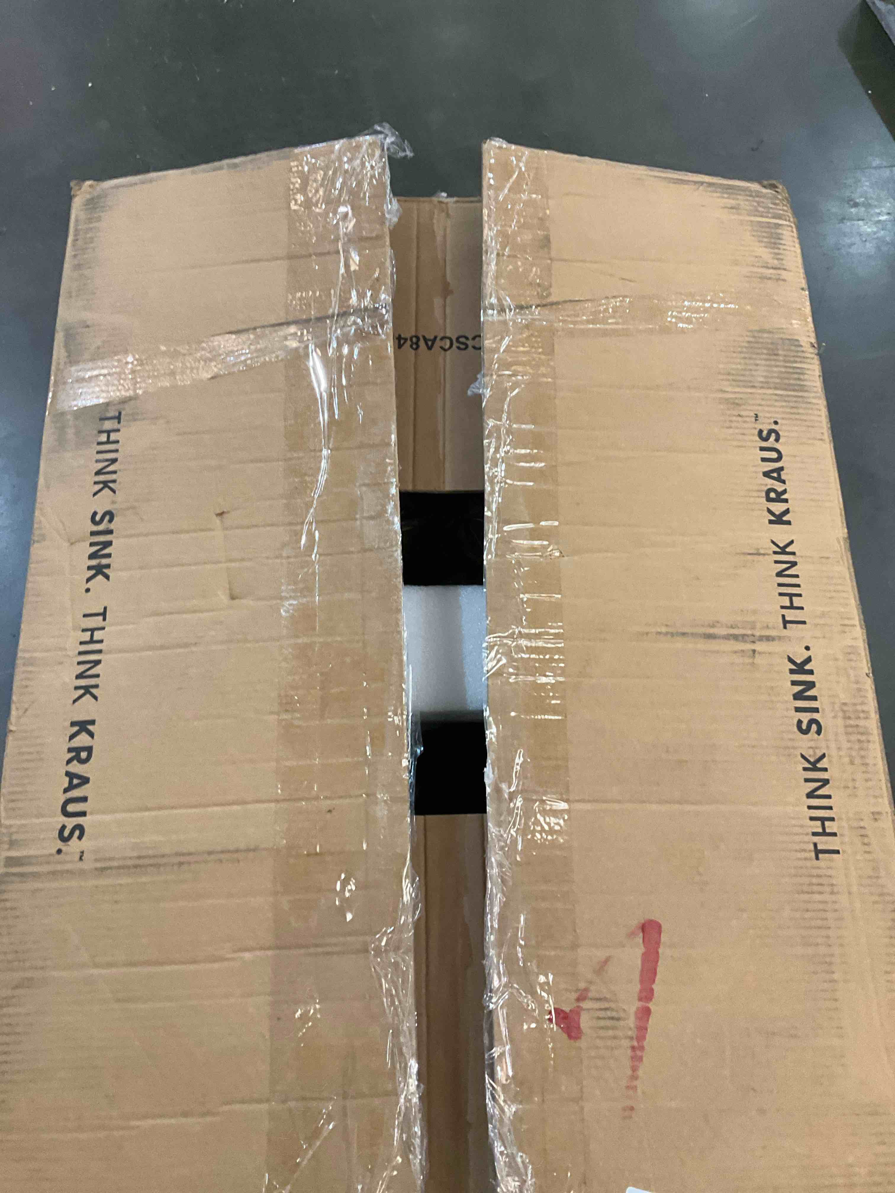 https://s3.amazonaws.com/lotting-images-prod/BargainHunt/BHL00100463_1708962192529.jpeg