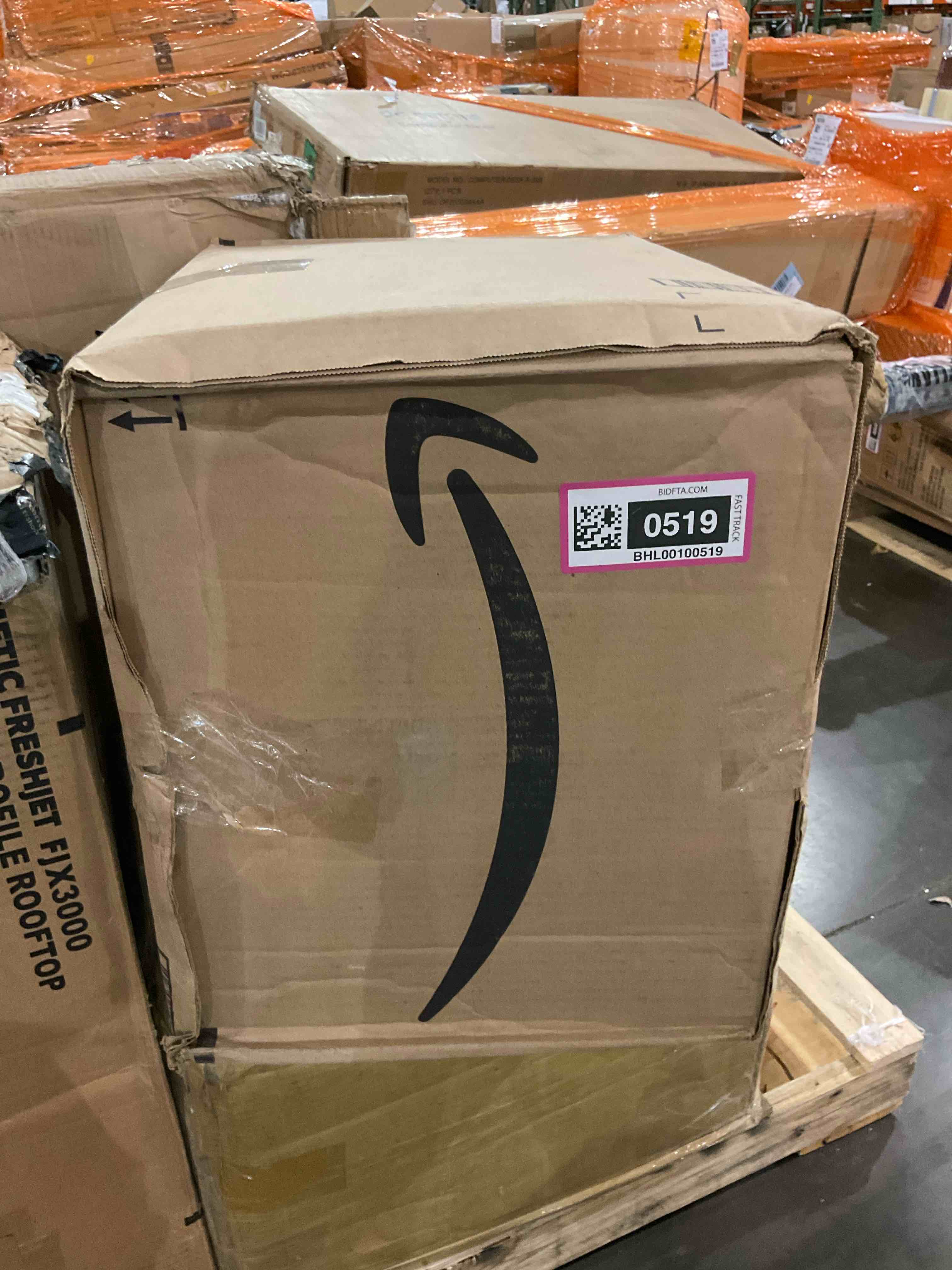 https://s3.amazonaws.com/lotting-images-prod/BargainHunt/BHL00100519_1707309435636.jpeg