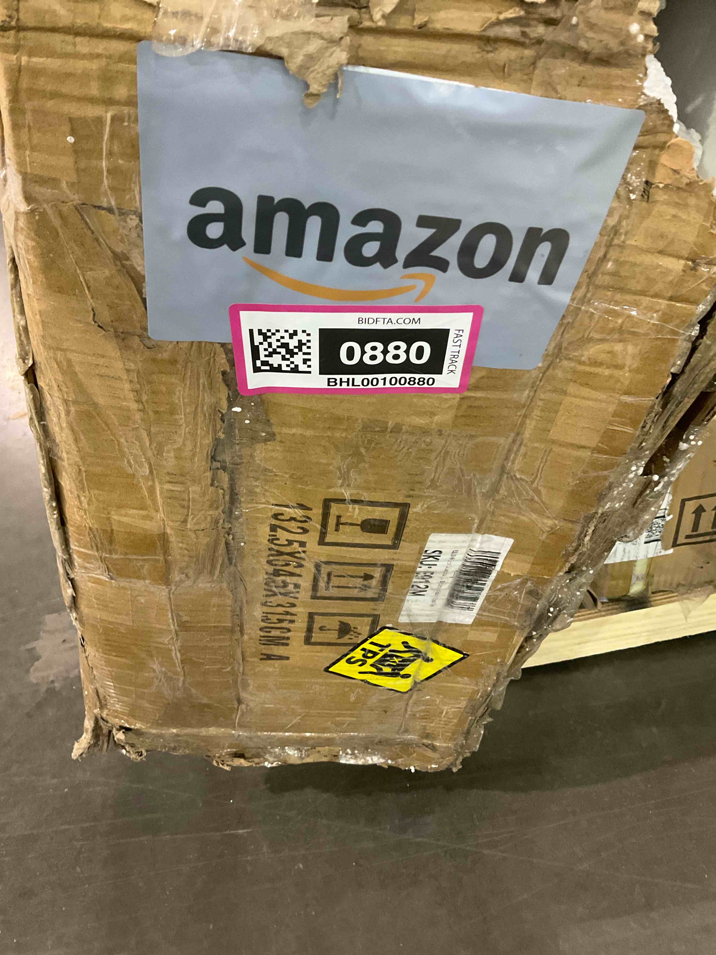 https://s3.amazonaws.com/lotting-images-prod/BargainHunt/BHL00100880_1708693742417.jpeg