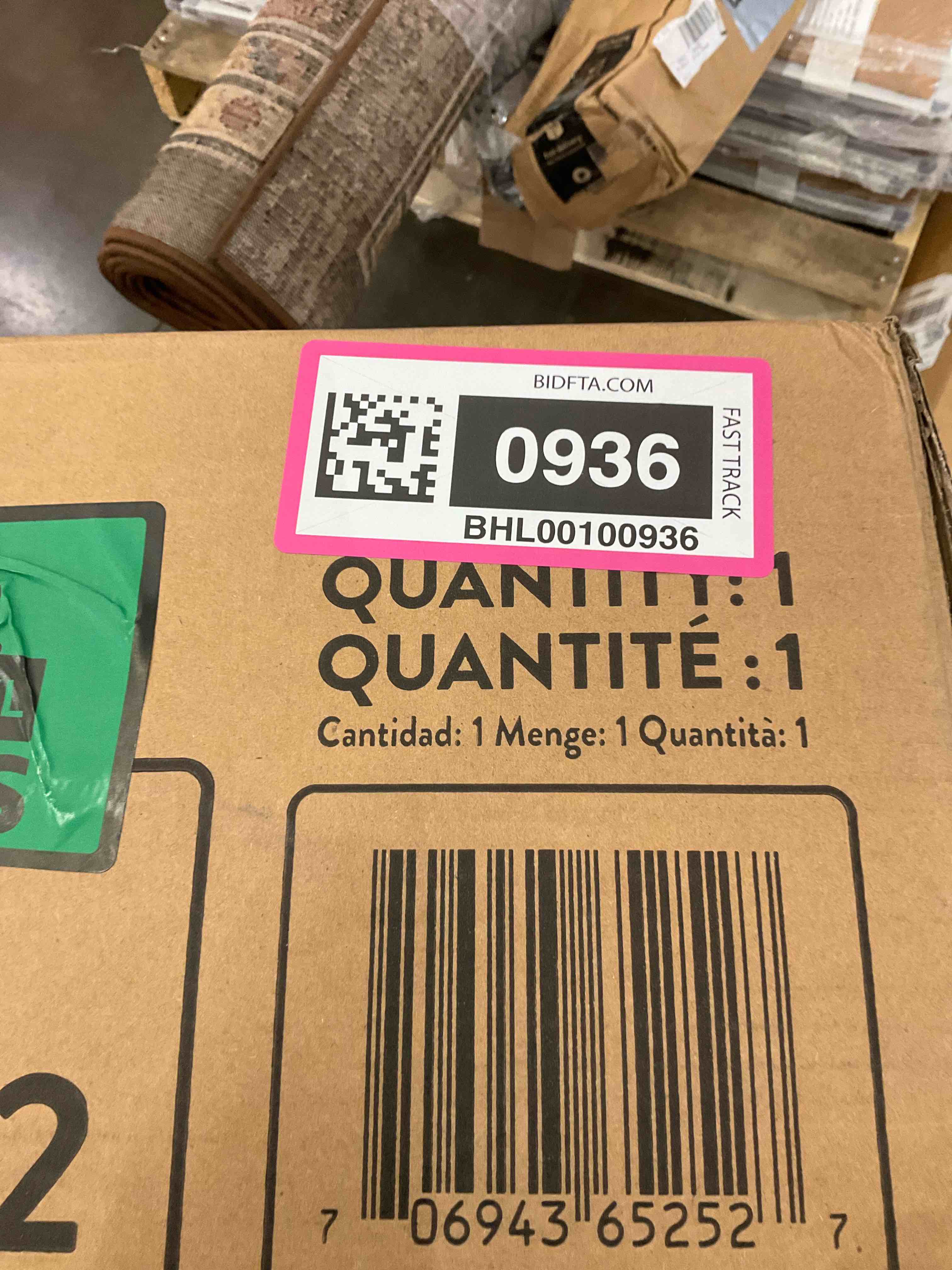 https://s3.amazonaws.com/lotting-images-prod/BargainHunt/BHL00100936_1708713505543.jpeg