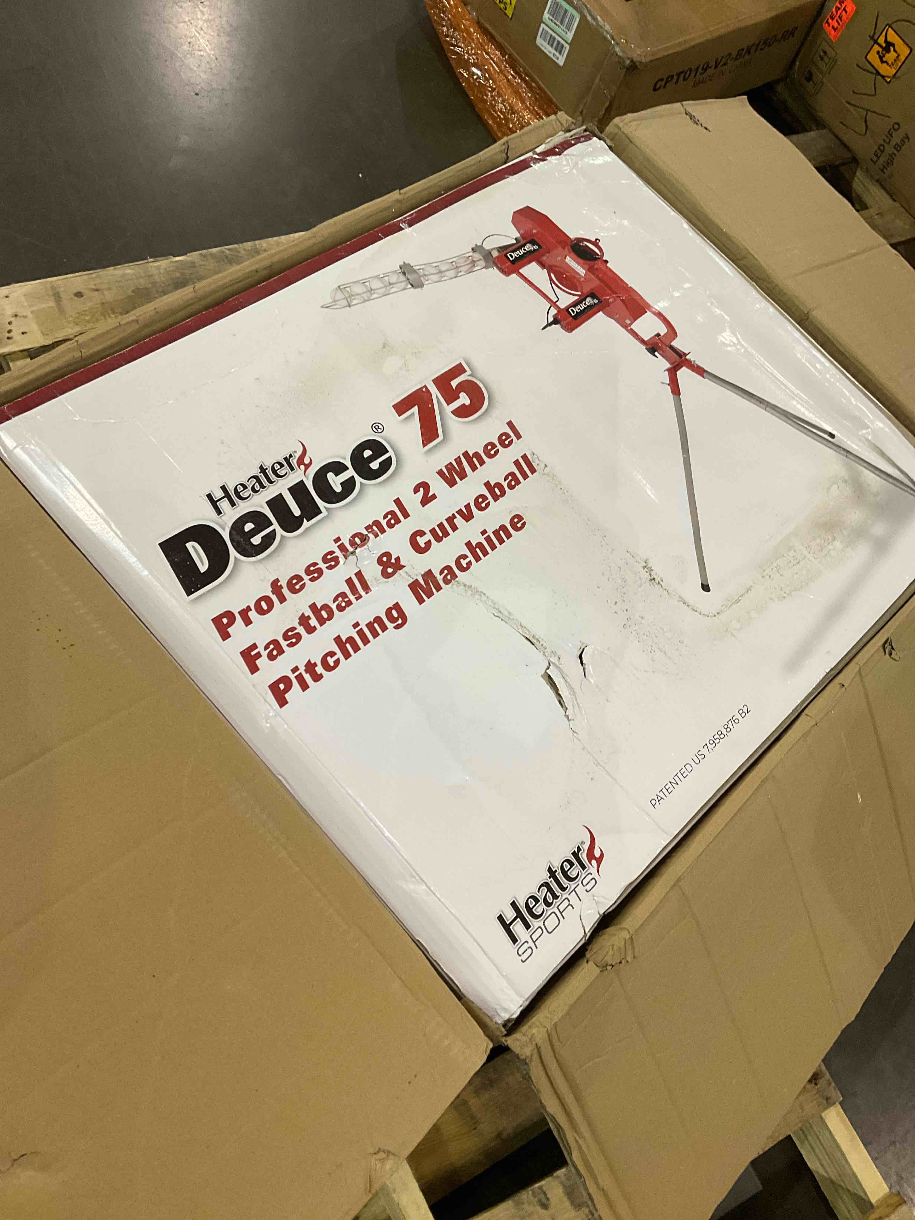 https://s3.amazonaws.com/lotting-images-prod/BargainHunt/BHL00100961_1709555541025.jpeg