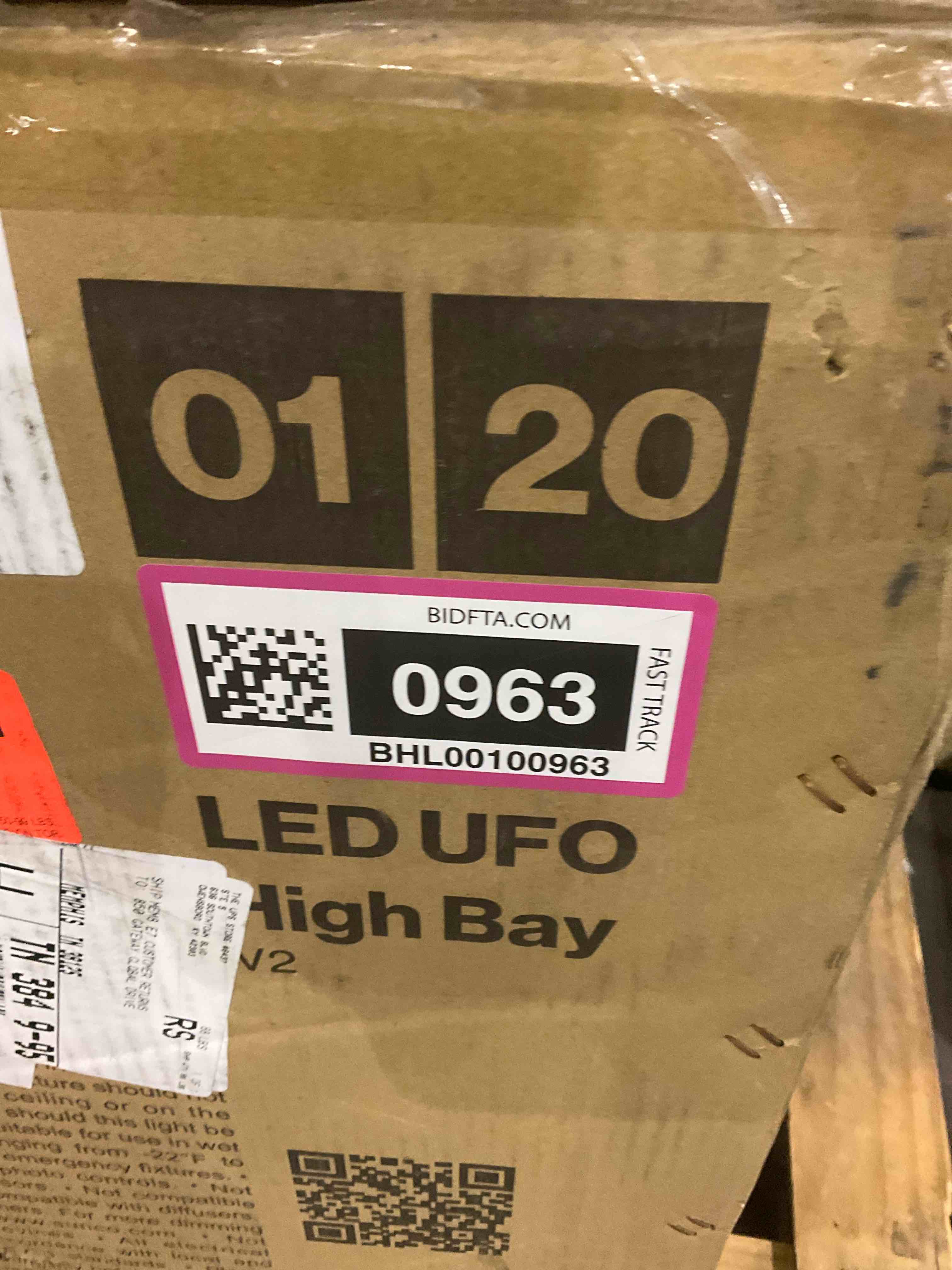 https://s3.amazonaws.com/lotting-images-prod/BargainHunt/BHL00100963_1709556412178.jpeg