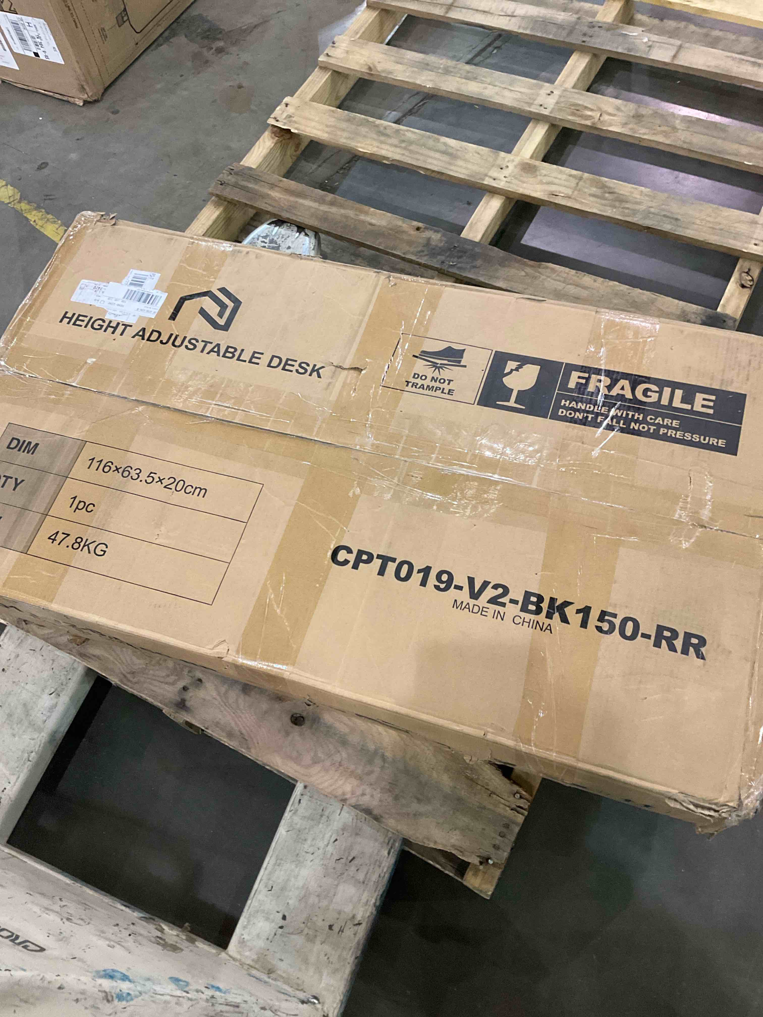 https://s3.amazonaws.com/lotting-images-prod/BargainHunt/BHL00100965_1709556894840.jpeg