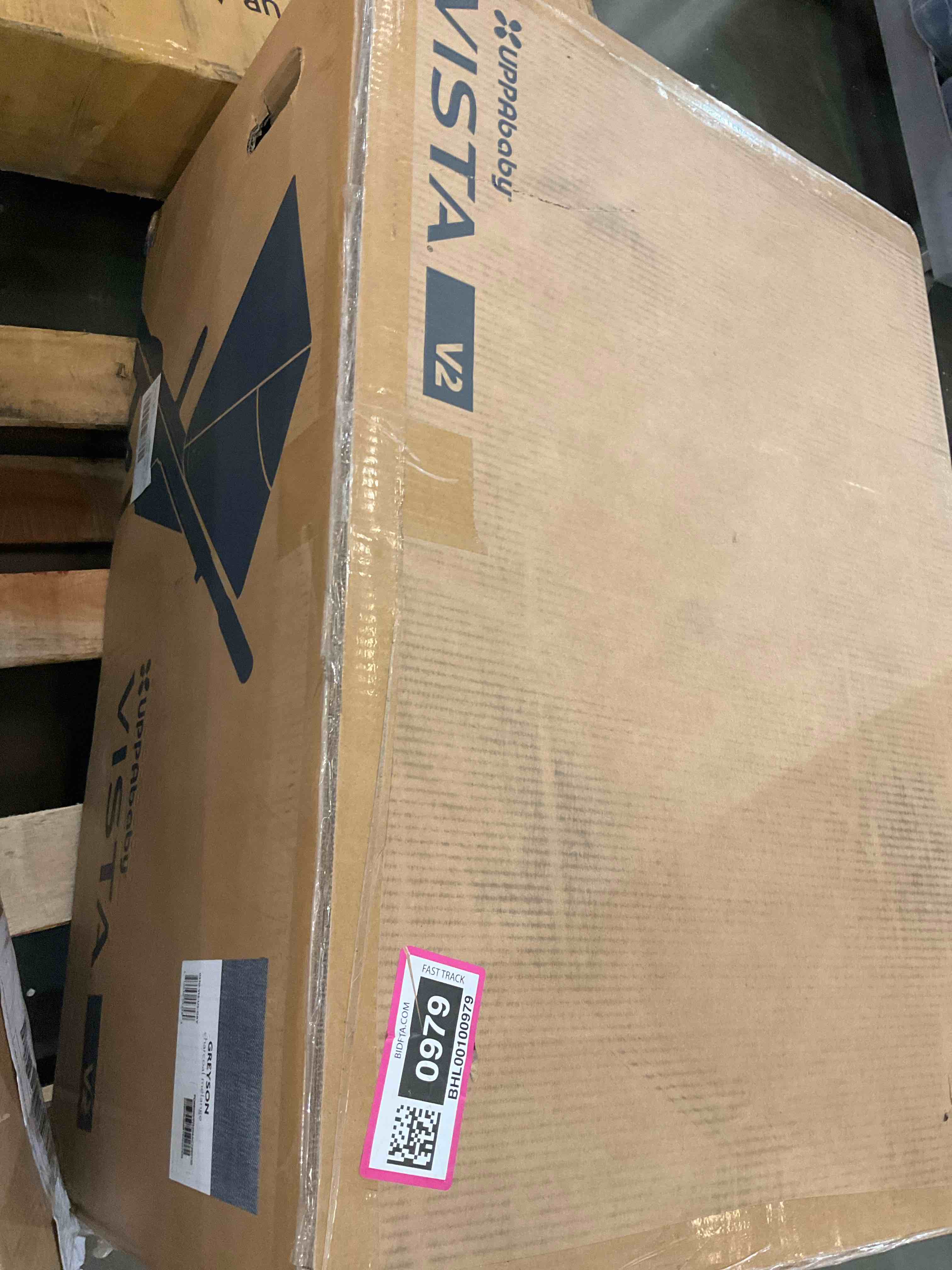 https://s3.amazonaws.com/lotting-images-prod/BargainHunt/BHL00100979_1709567628561.jpeg