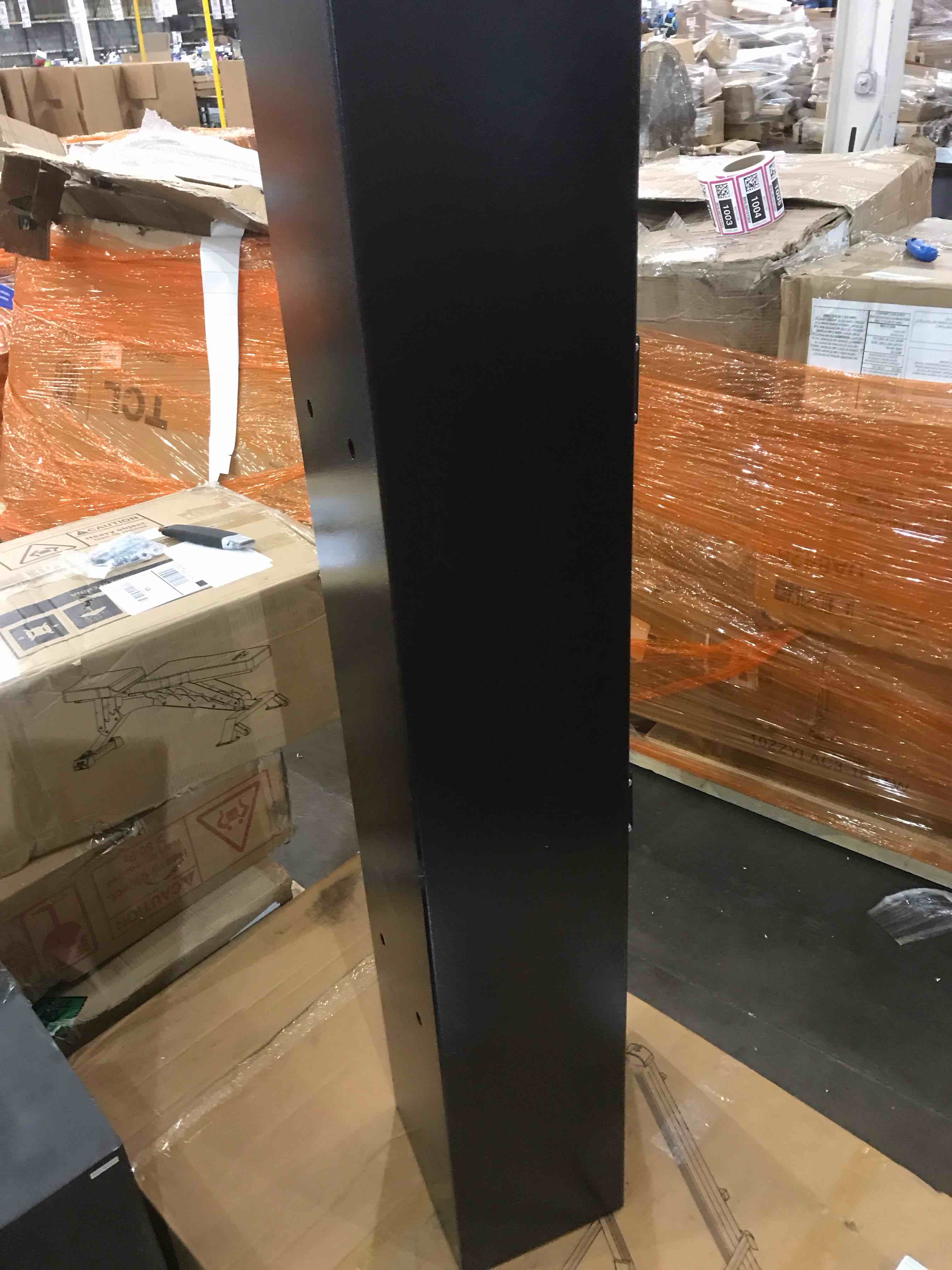 https://s3.amazonaws.com/lotting-images-prod/BargainHunt/BHL00101002_1707492753016.jpeg