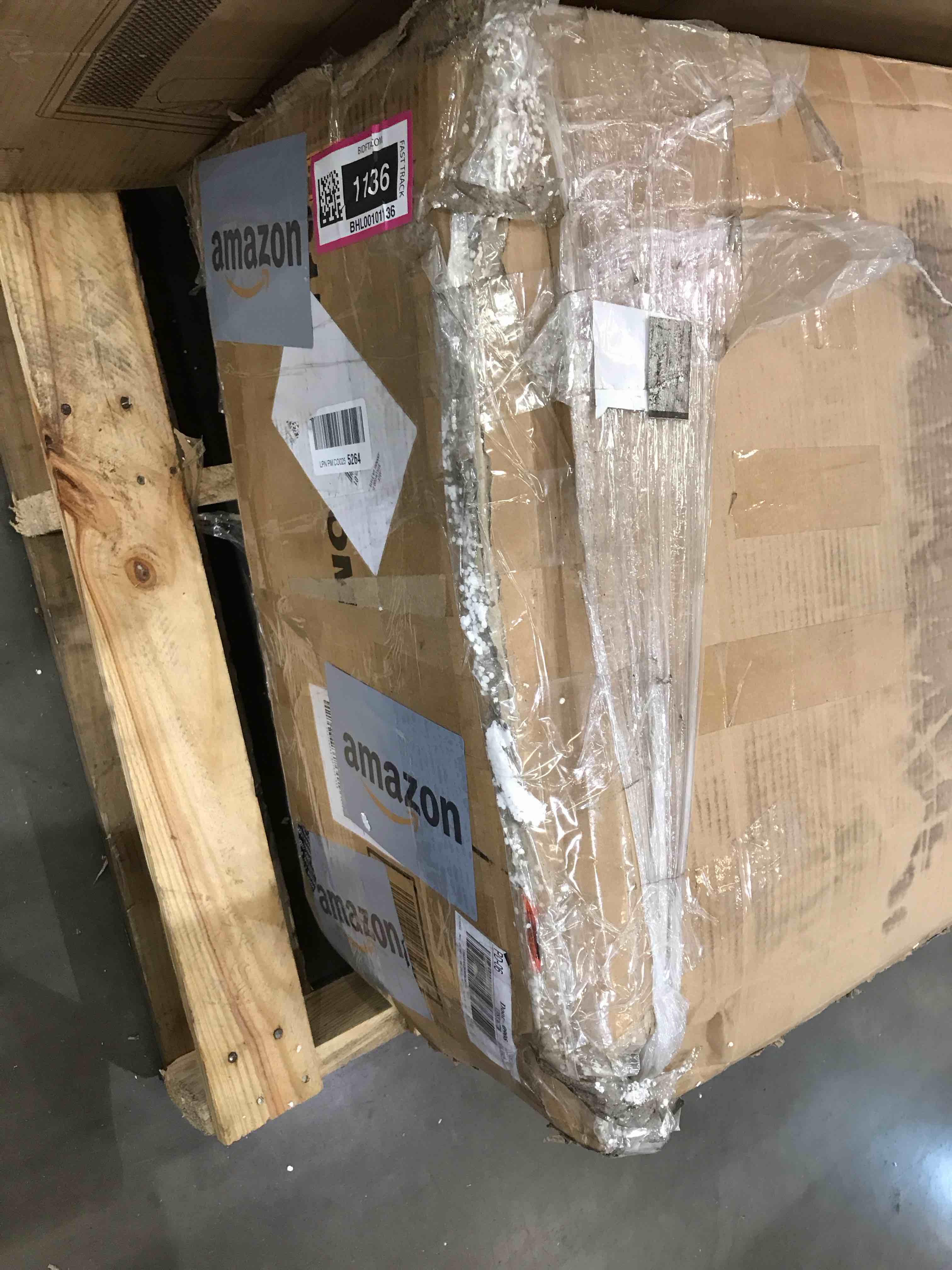 https://s3.amazonaws.com/lotting-images-prod/BargainHunt/BHL00101136_1708011889426.jpeg