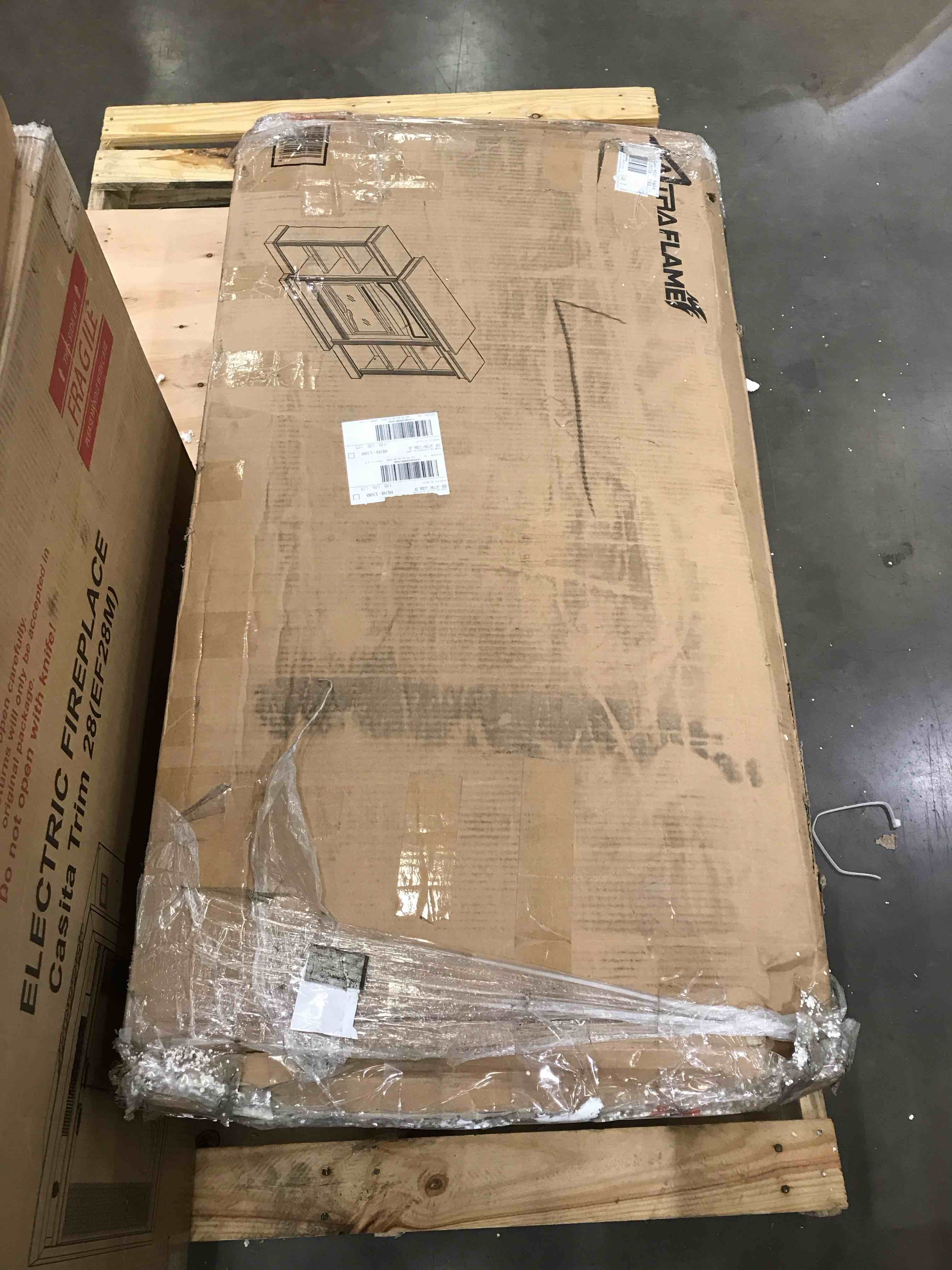 https://s3.amazonaws.com/lotting-images-prod/BargainHunt/BHL00101136_1708011892378.jpeg