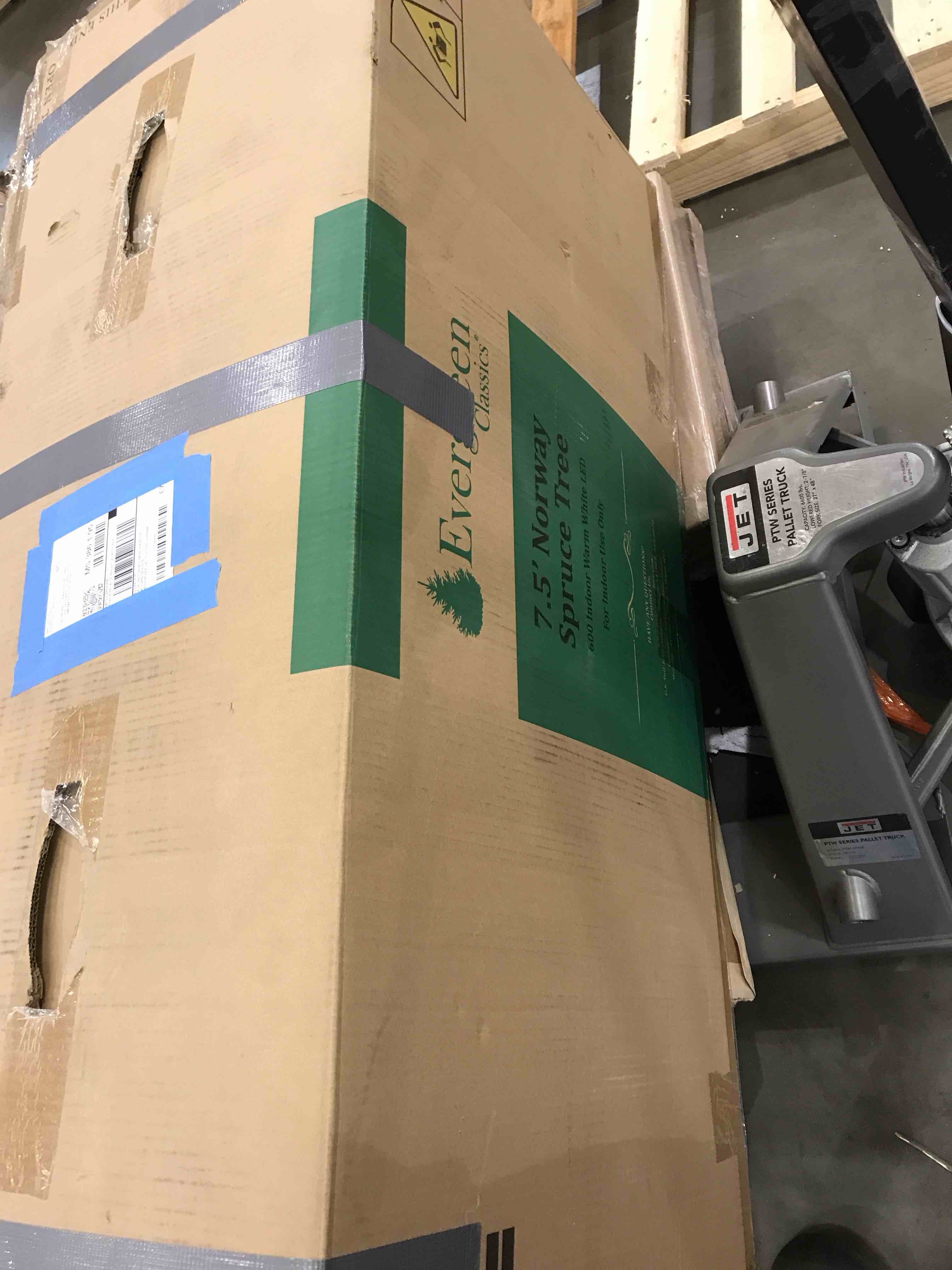 https://s3.amazonaws.com/lotting-images-prod/BargainHunt/BHL00101145_1708013807858.jpeg