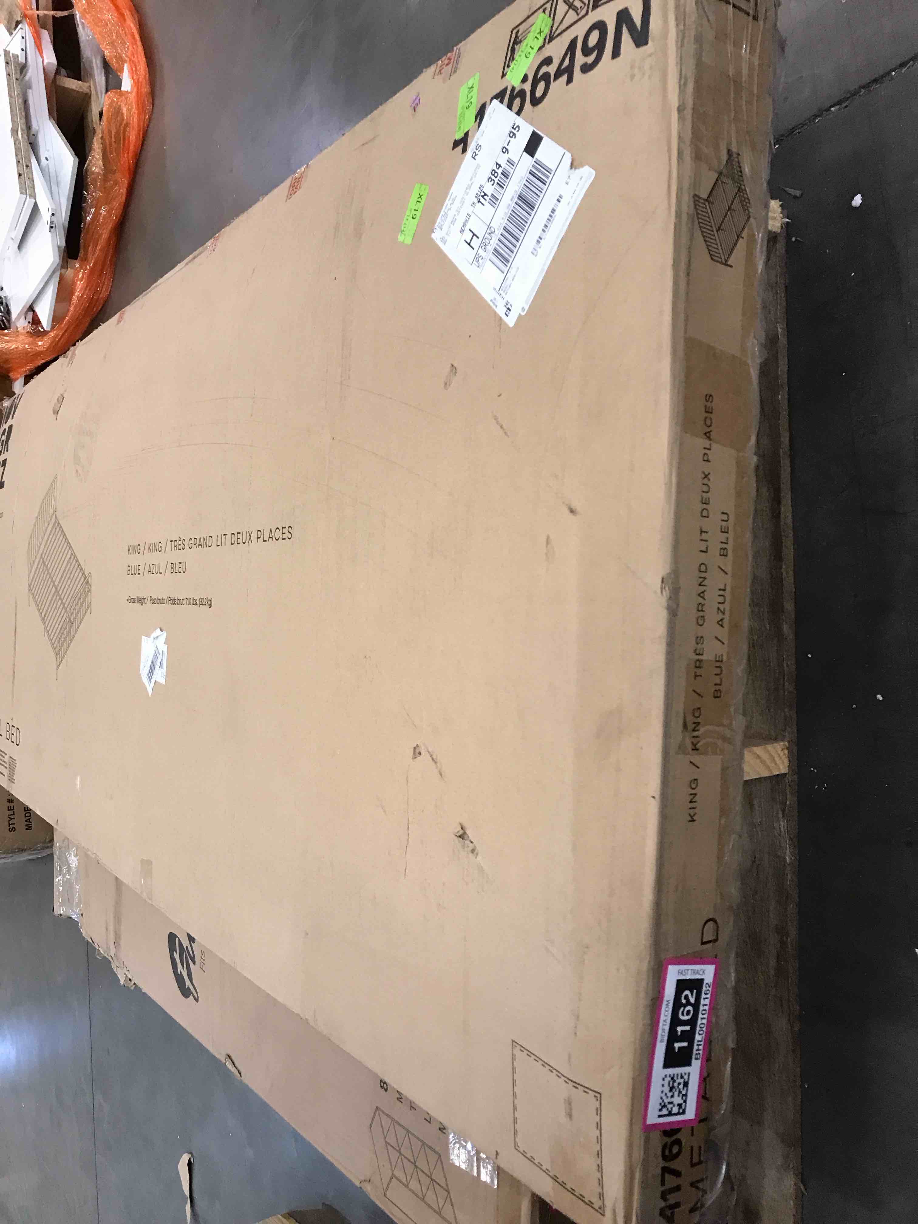 https://s3.amazonaws.com/lotting-images-prod/BargainHunt/BHL00101162_1708020789784.jpeg