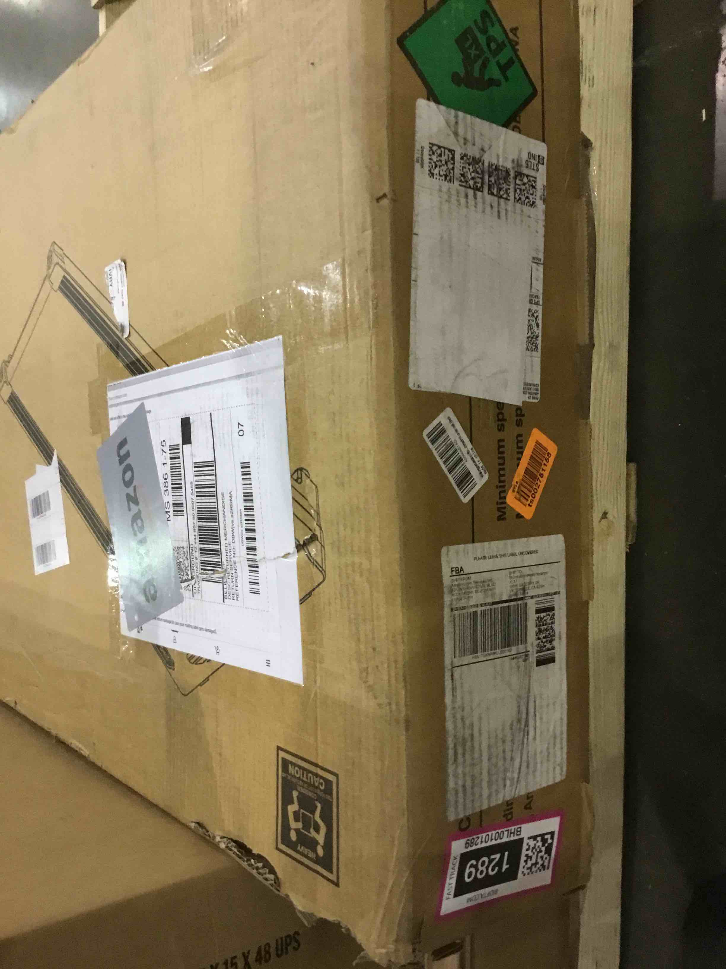 https://s3.amazonaws.com/lotting-images-prod/BargainHunt/BHL00101289_1709902353791.jpeg