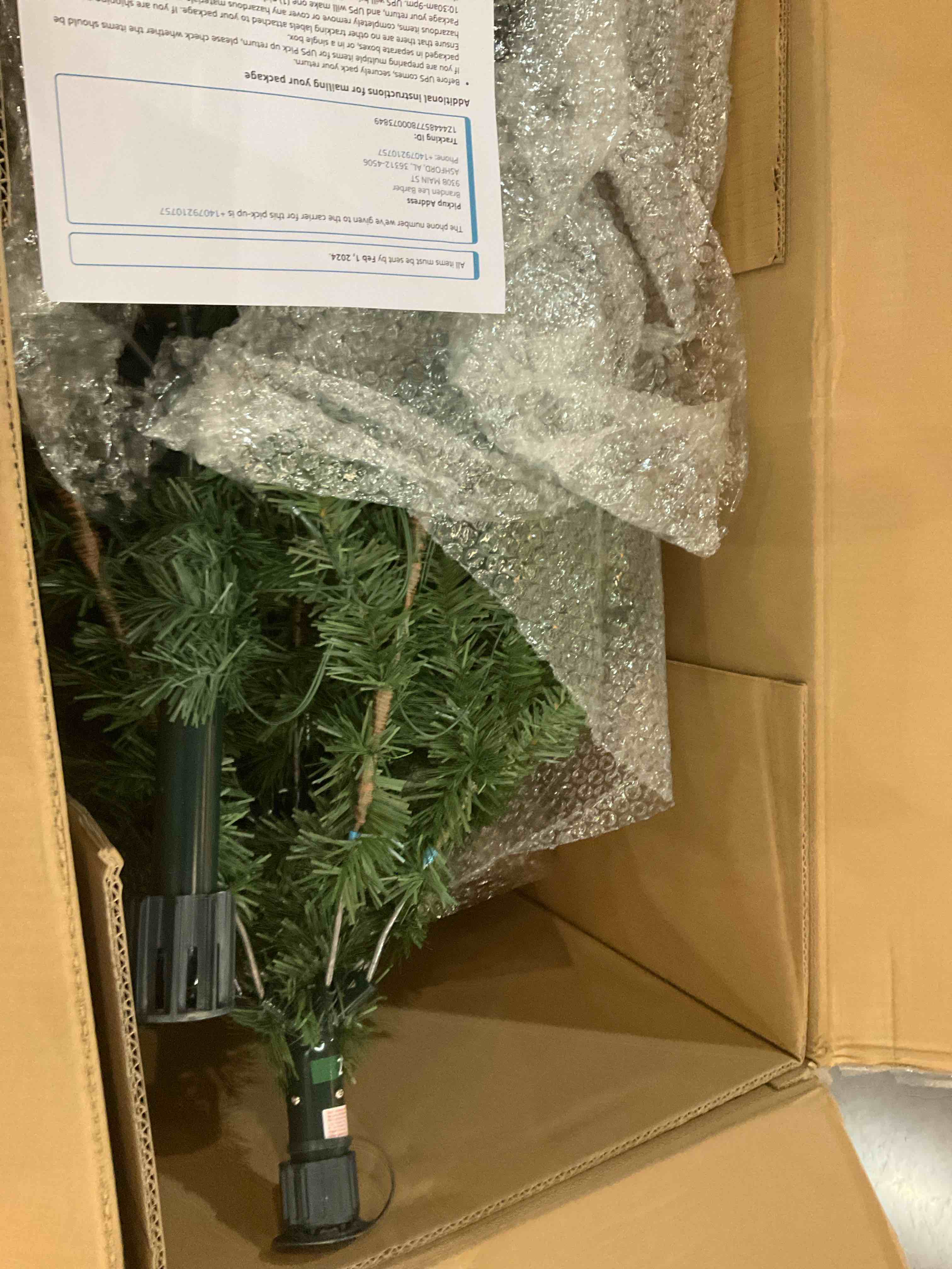 https://s3.amazonaws.com/lotting-images-prod/BargainHunt/BHL00101512_1707250354968.jpeg