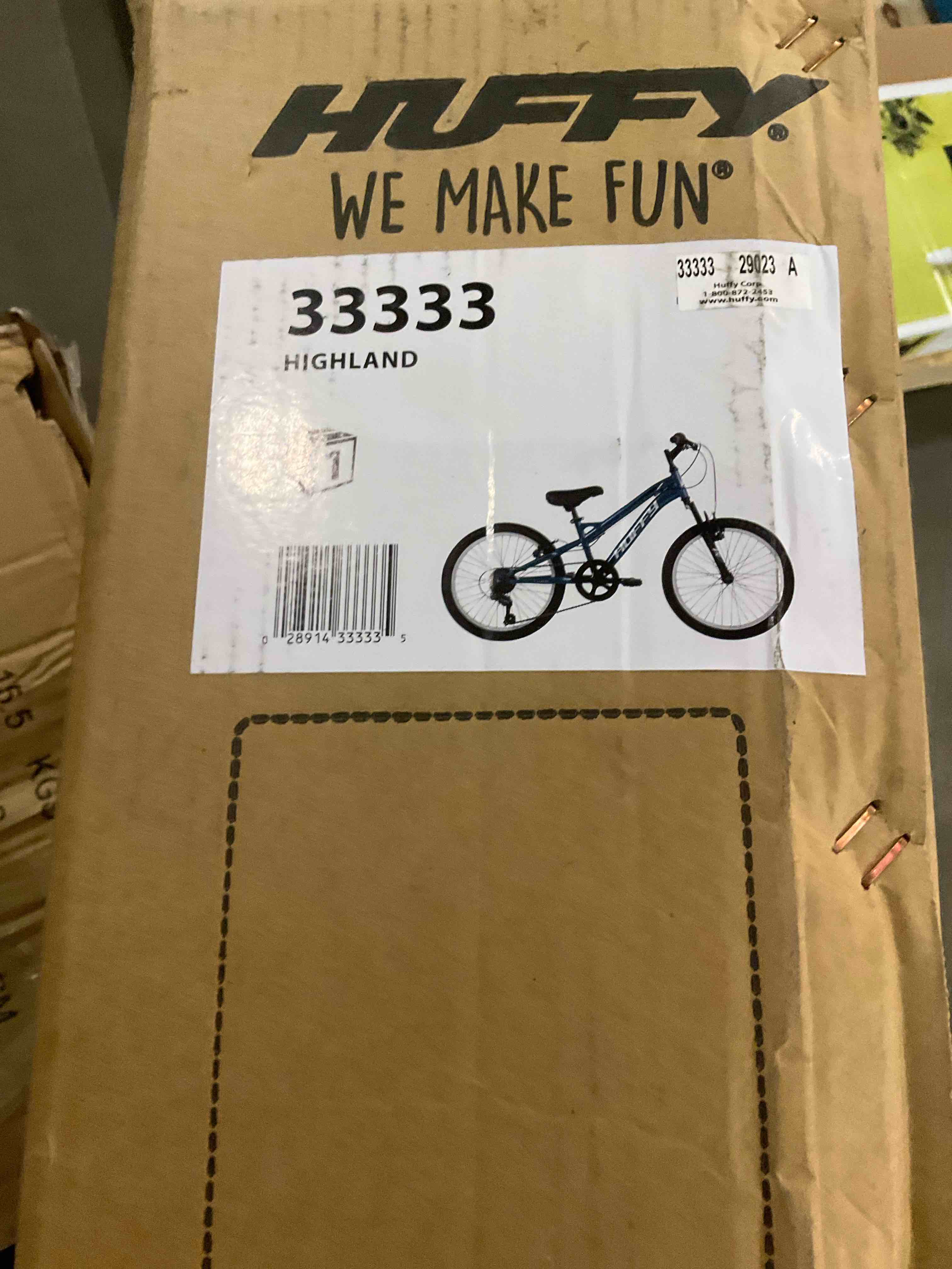 https://s3.amazonaws.com/lotting-images-prod/BargainHunt/BHL00101530_1707312120001.jpeg