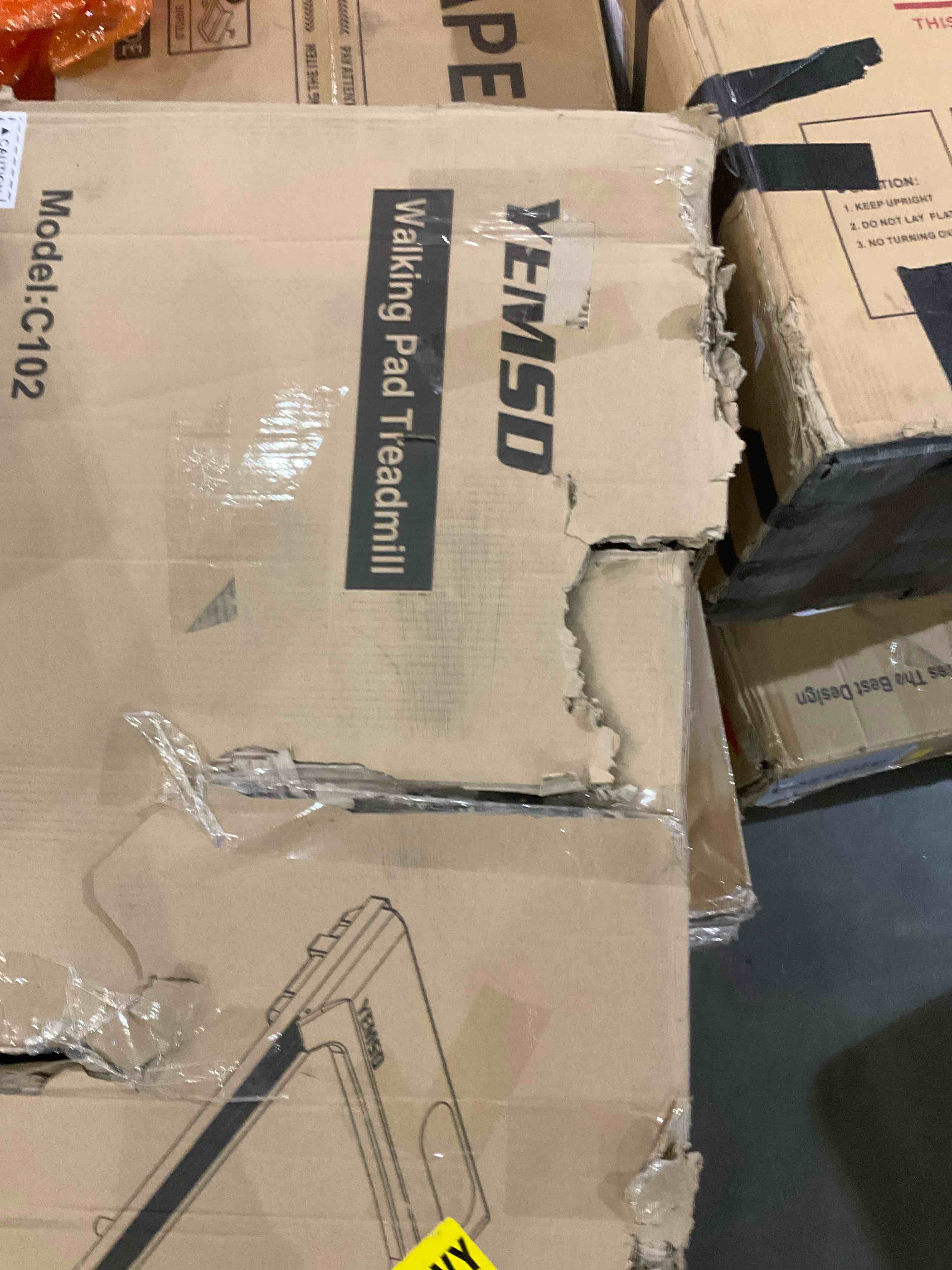 https://s3.amazonaws.com/lotting-images-prod/BargainHunt/BHL00101630_1707741046727.jpeg