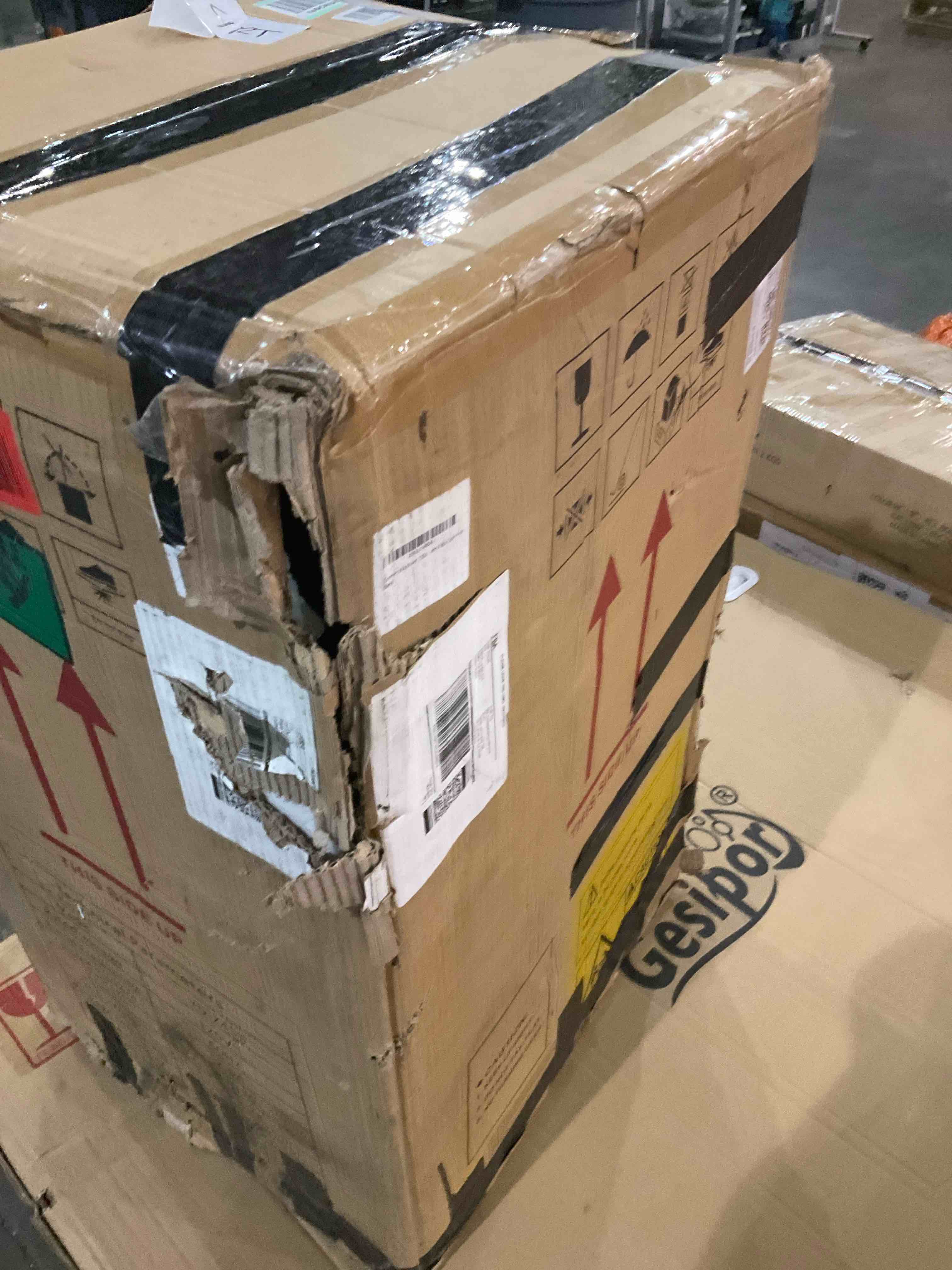 https://s3.amazonaws.com/lotting-images-prod/BargainHunt/BHL00101632_1707741408186.jpeg