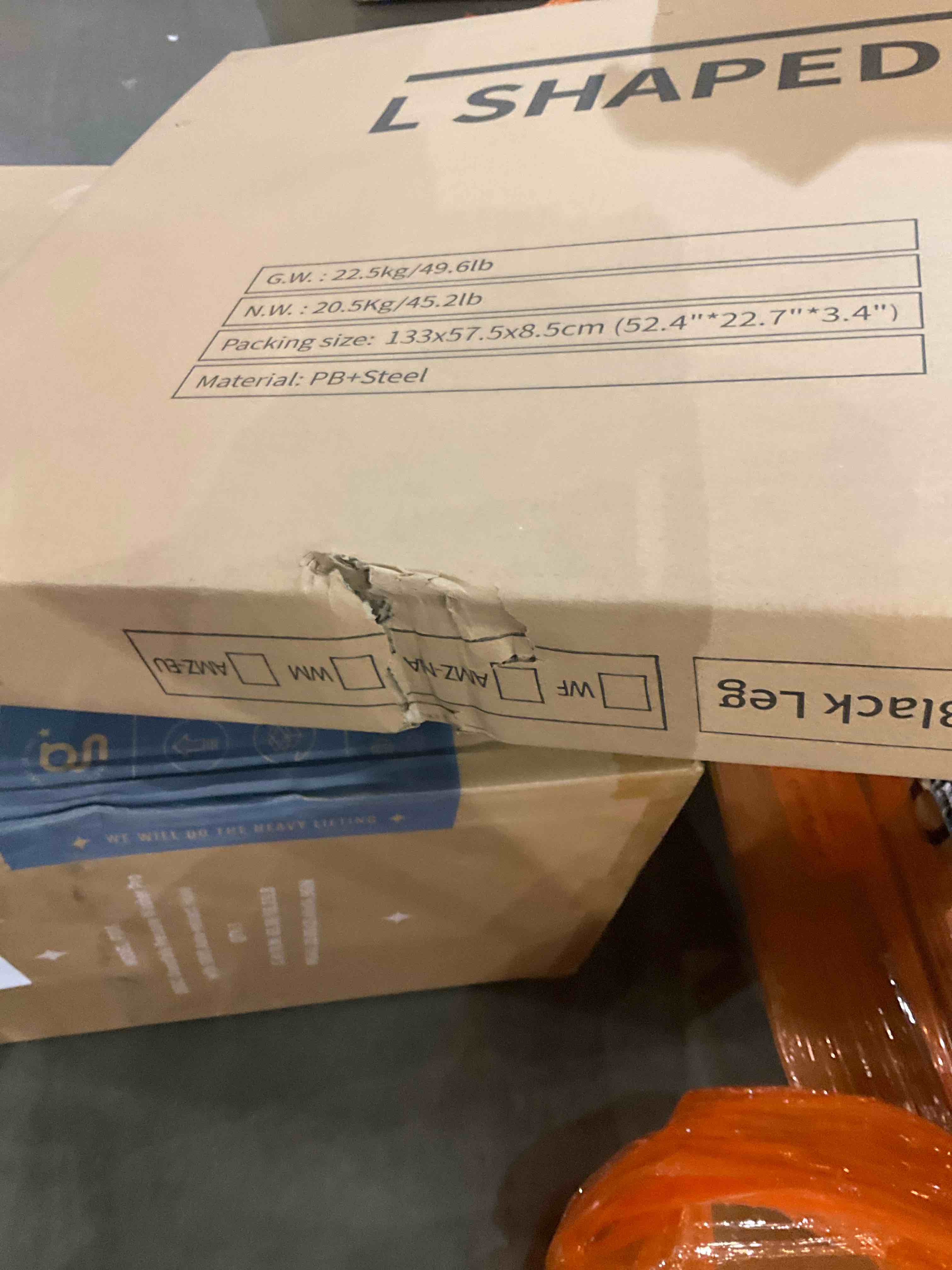 https://s3.amazonaws.com/lotting-images-prod/BargainHunt/BHL00101652_1707748576551.jpeg
