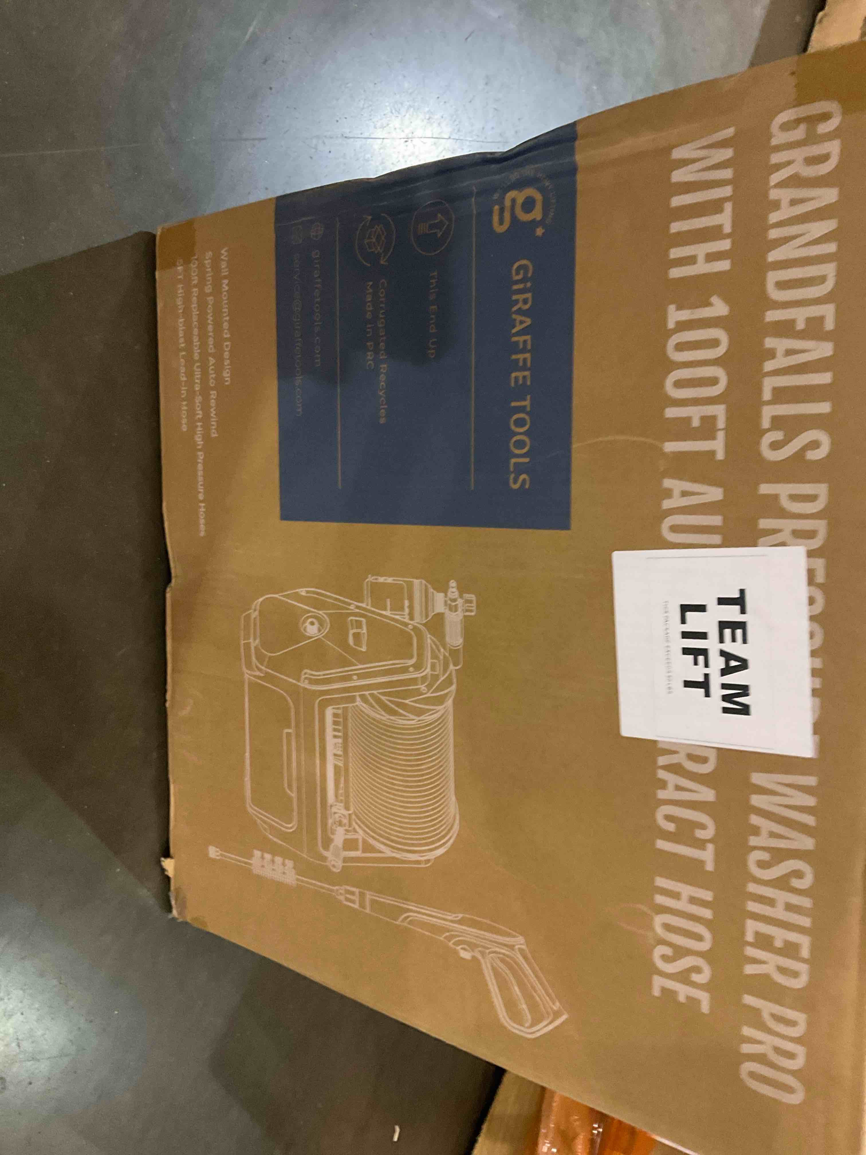 https://s3.amazonaws.com/lotting-images-prod/BargainHunt/BHL00101653_1707748733845.jpeg