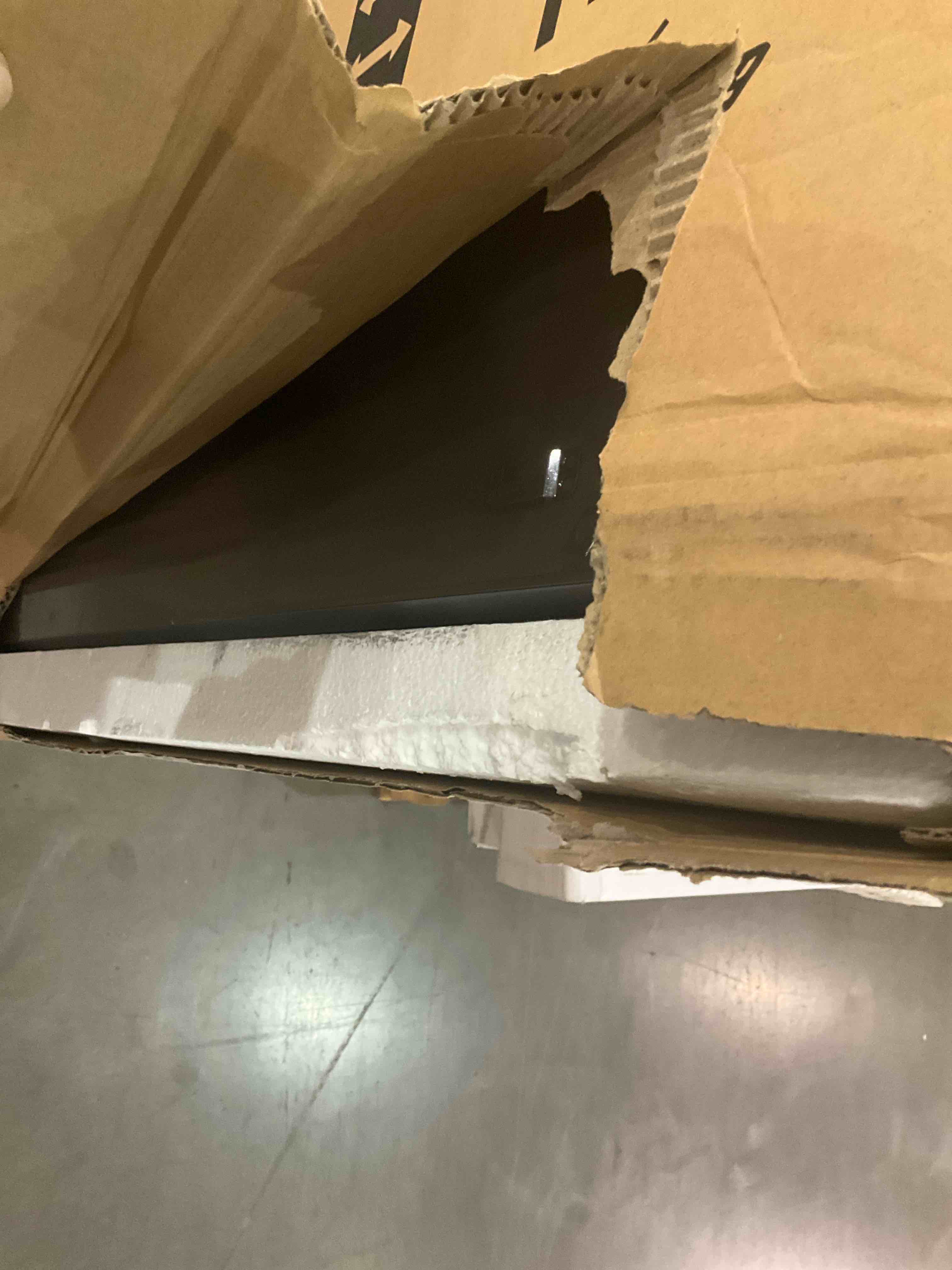 https://s3.amazonaws.com/lotting-images-prod/BargainHunt/BHL00101932_1708349377796.jpeg