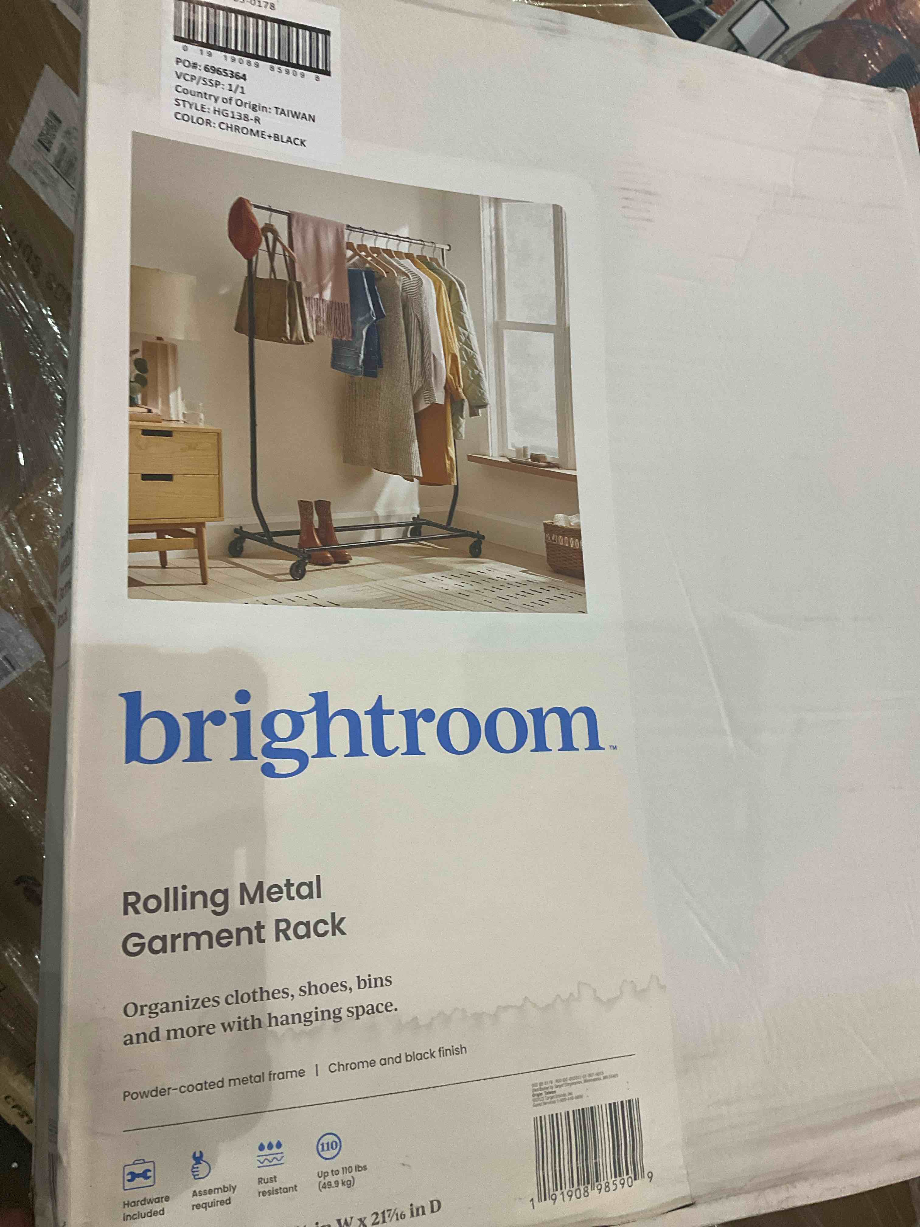 https://s3.amazonaws.com/lotting-images-prod/BargainHunt/BHL00101945_1708350237703.jpeg