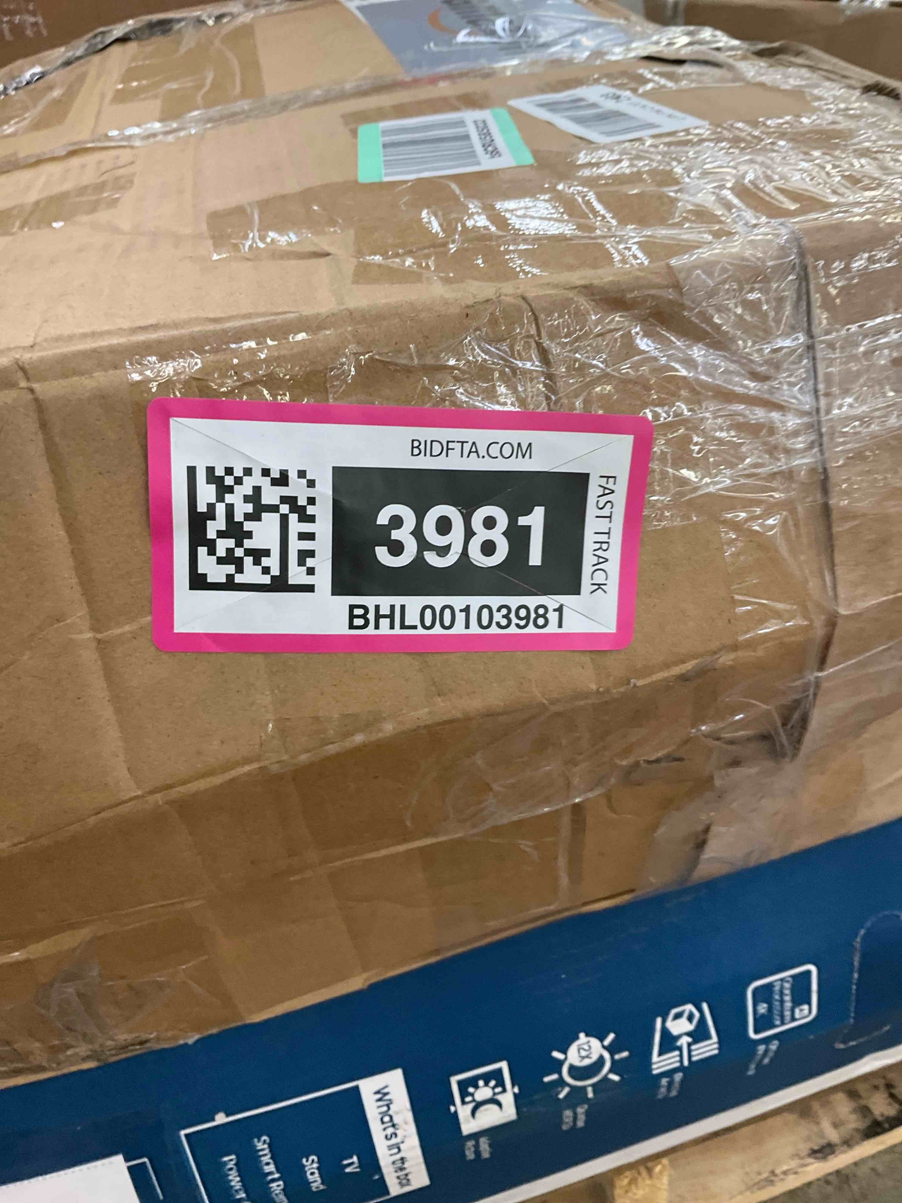 https://s3.amazonaws.com/lotting-images-prod/BargainHunt/BHL00103981_1718131896327.jpeg